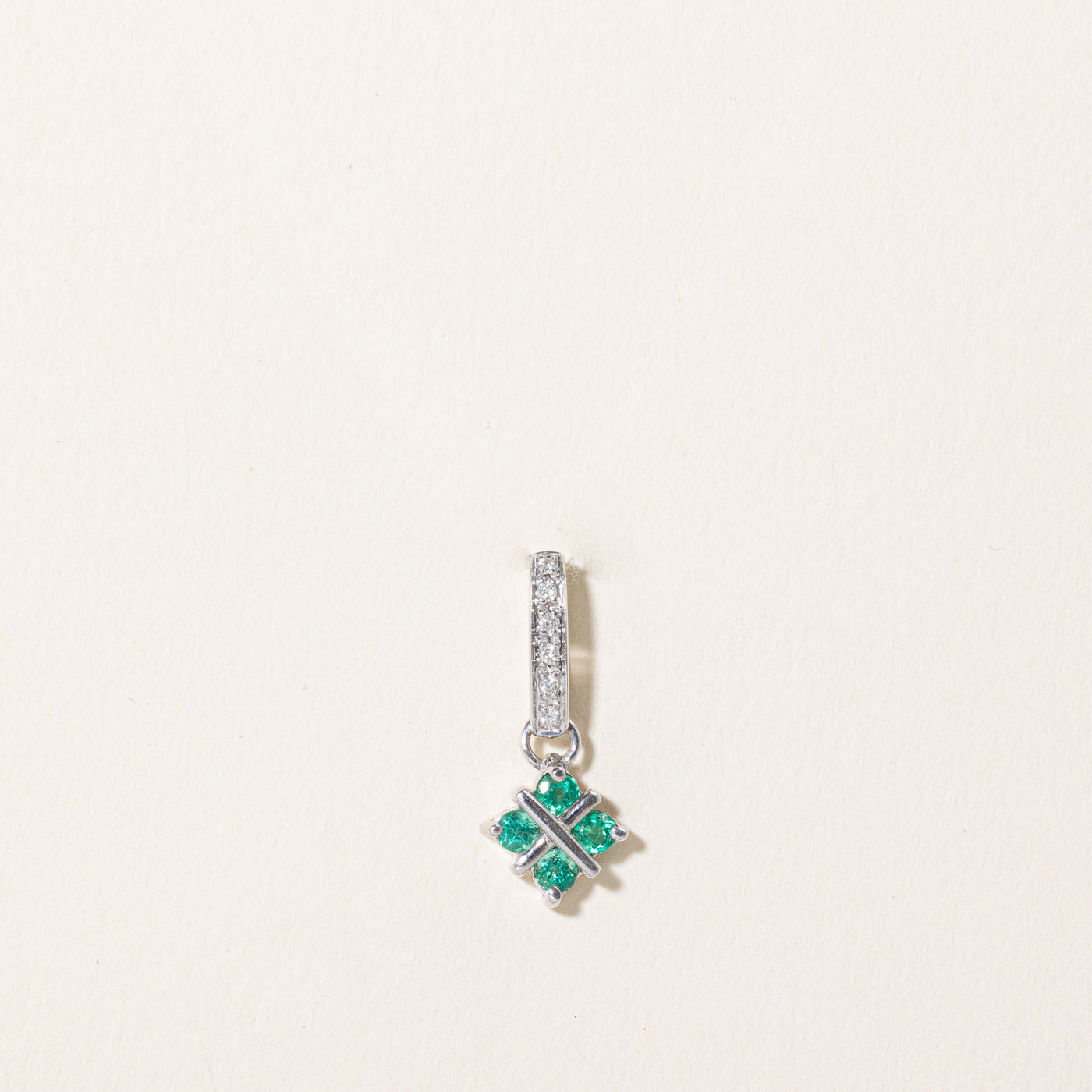 Emerald & Diamond Pendant | 0.12ctw, 0.03ctw |