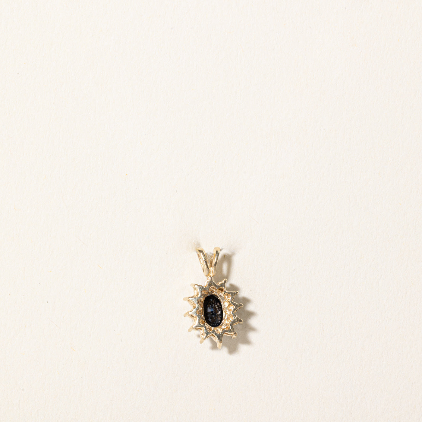 Sapphire Pendant | 0.68ct |