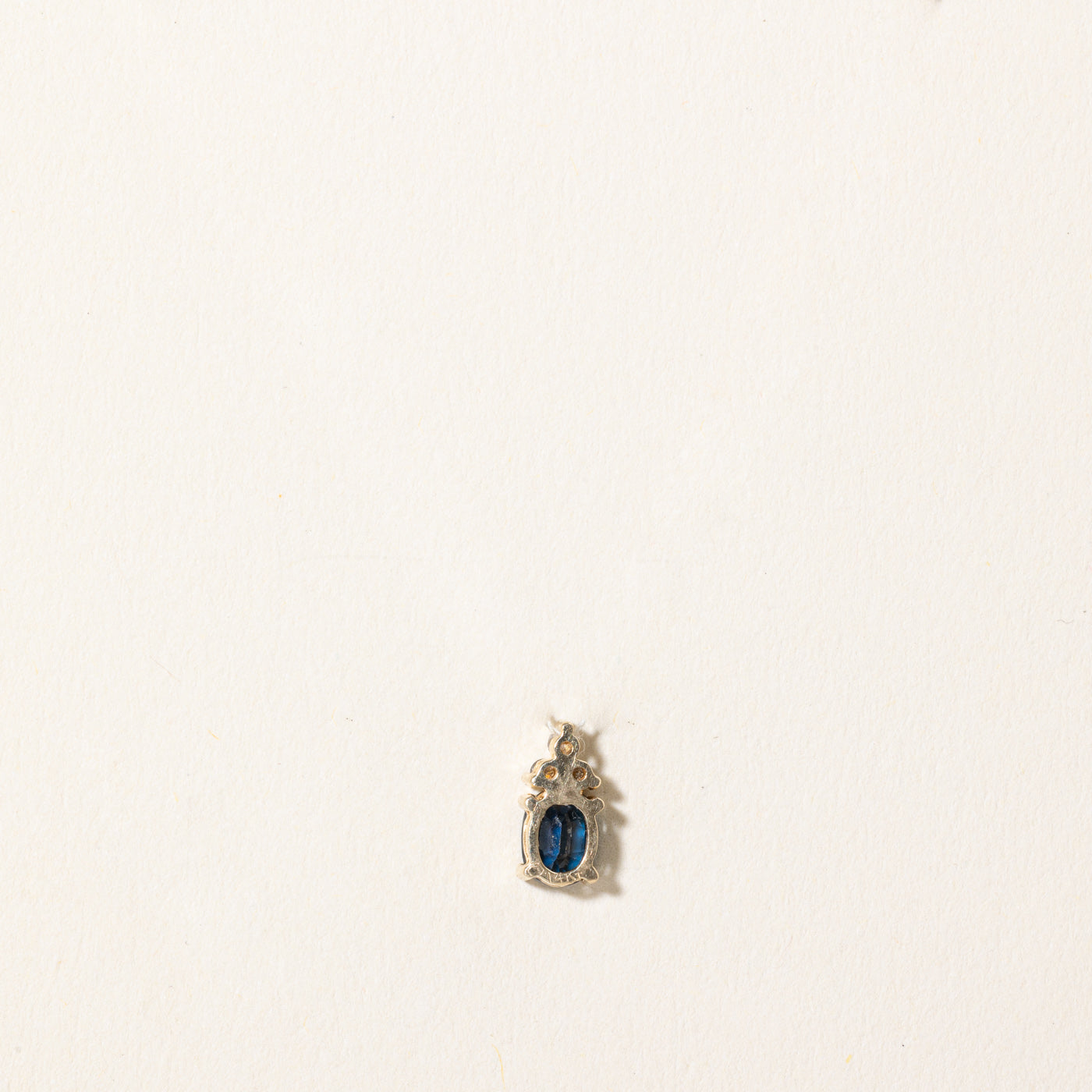 Sapphire & Diamond Pendant | 0.42ct, 0.06ctw |