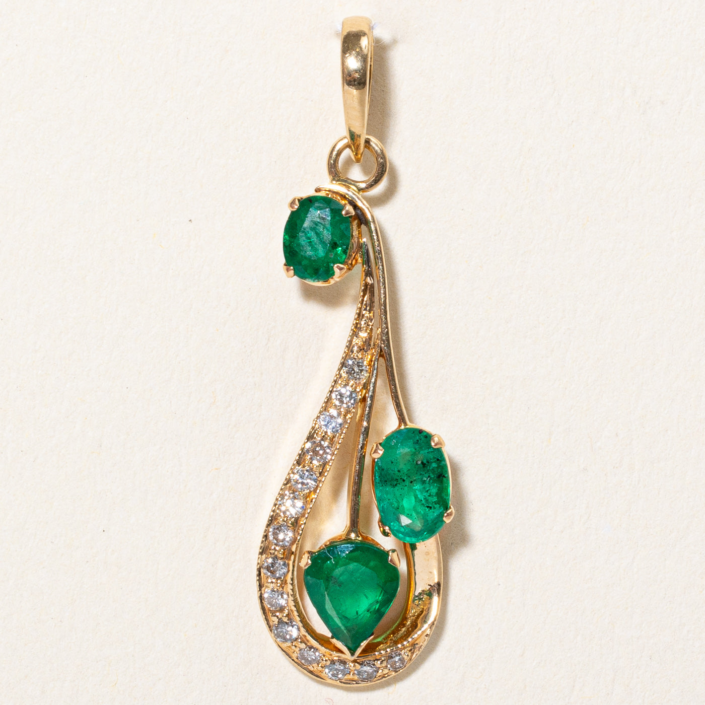 Emerald & Diamond Crop Pendant | 0.95ctw, 0.14ctw |