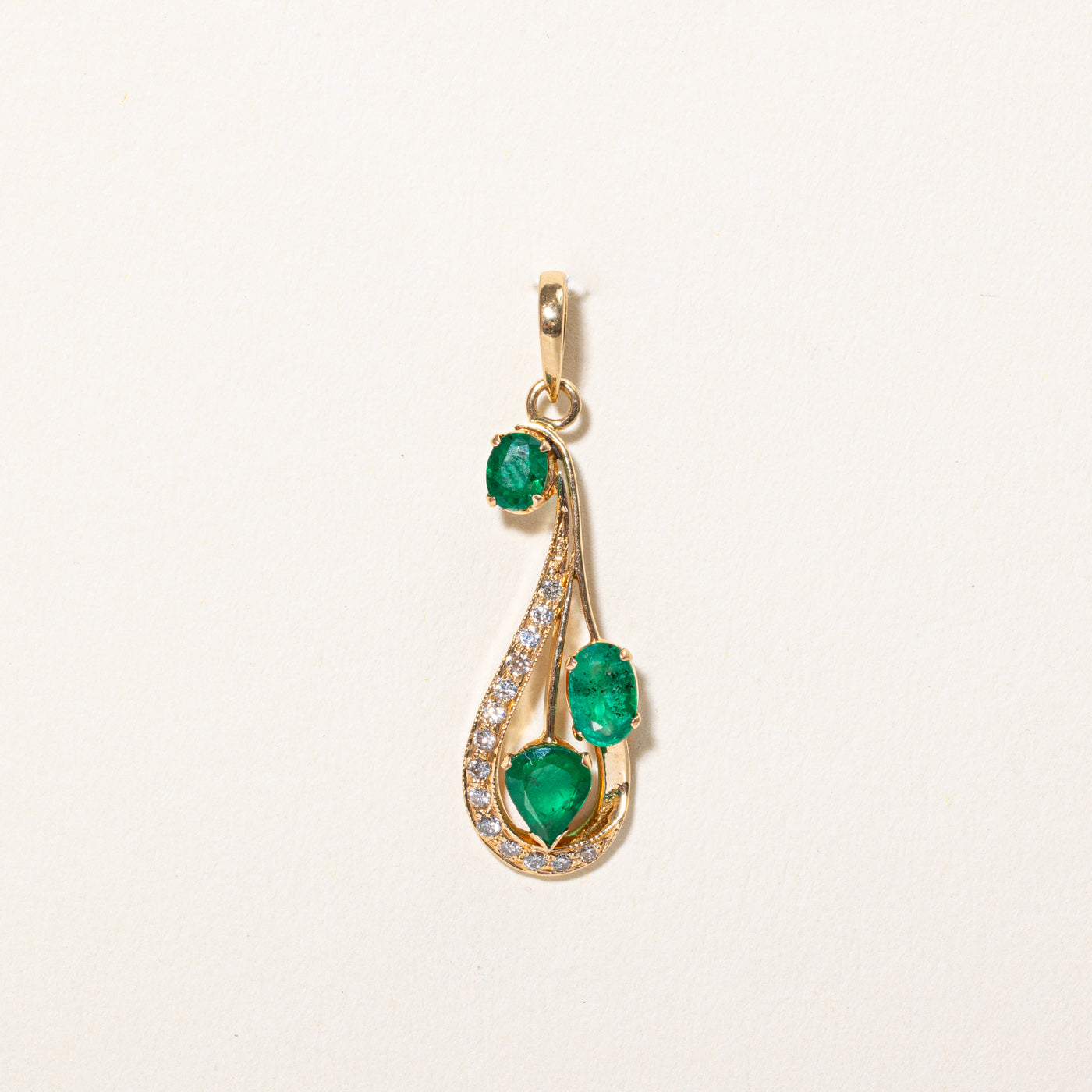 Emerald & Diamond Crop Pendant | 0.95ctw, 0.14ctw |