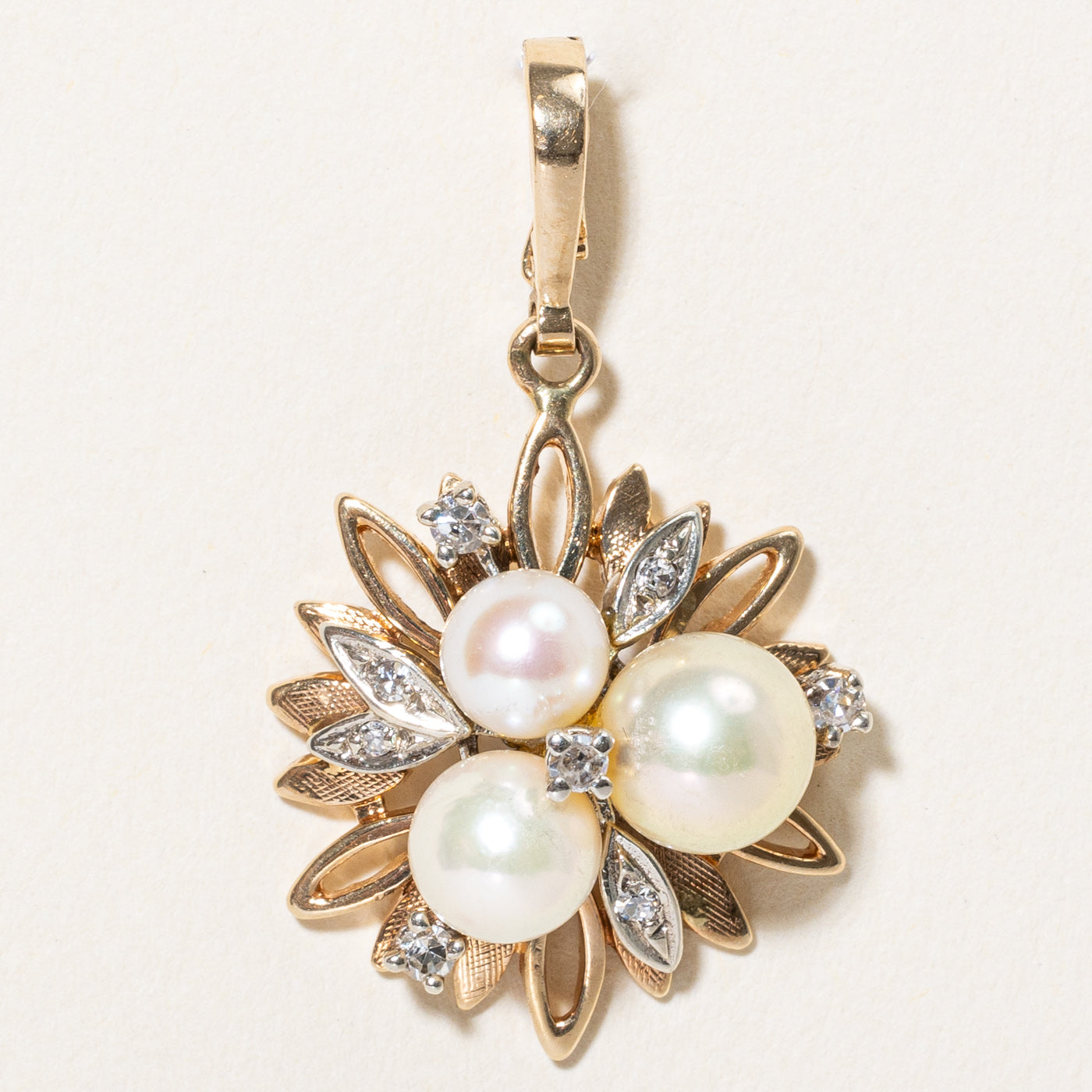 Pearl & Diamond Pendant | 0.14ctw |