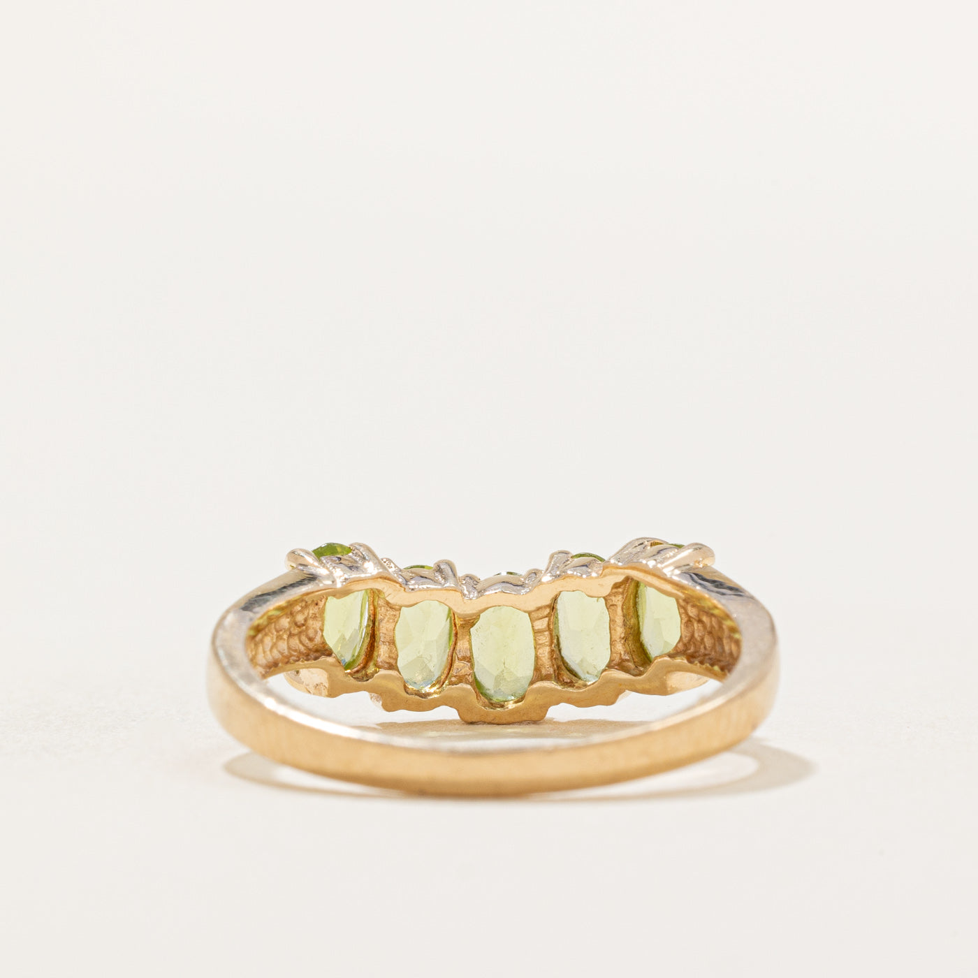 Bague en péridot à chevrons | 1,00 ct | Taille 6 |