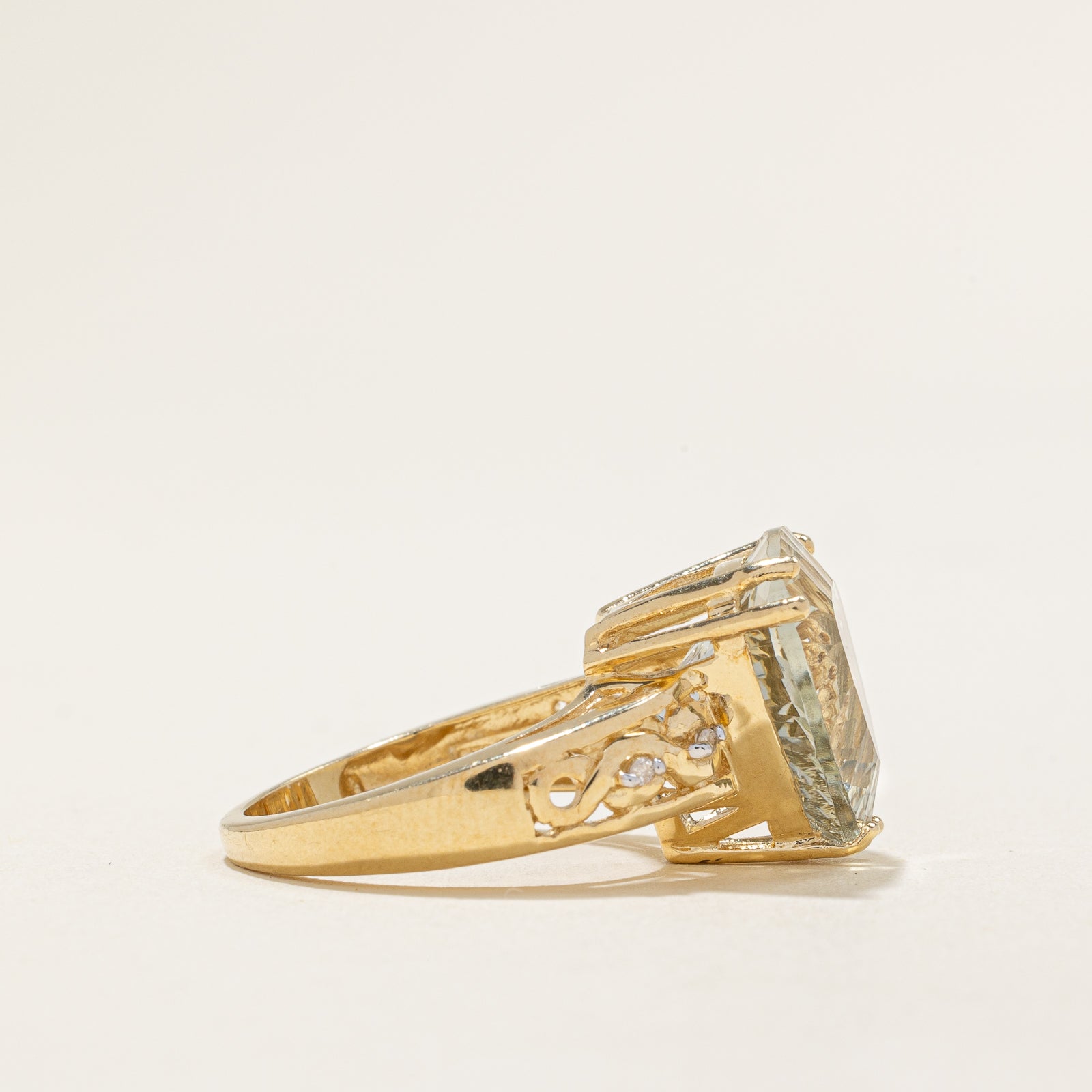 Prasiolite & Diamond Cocktail Ring | 7.00ct, 0.02ctw | SZ 7 |