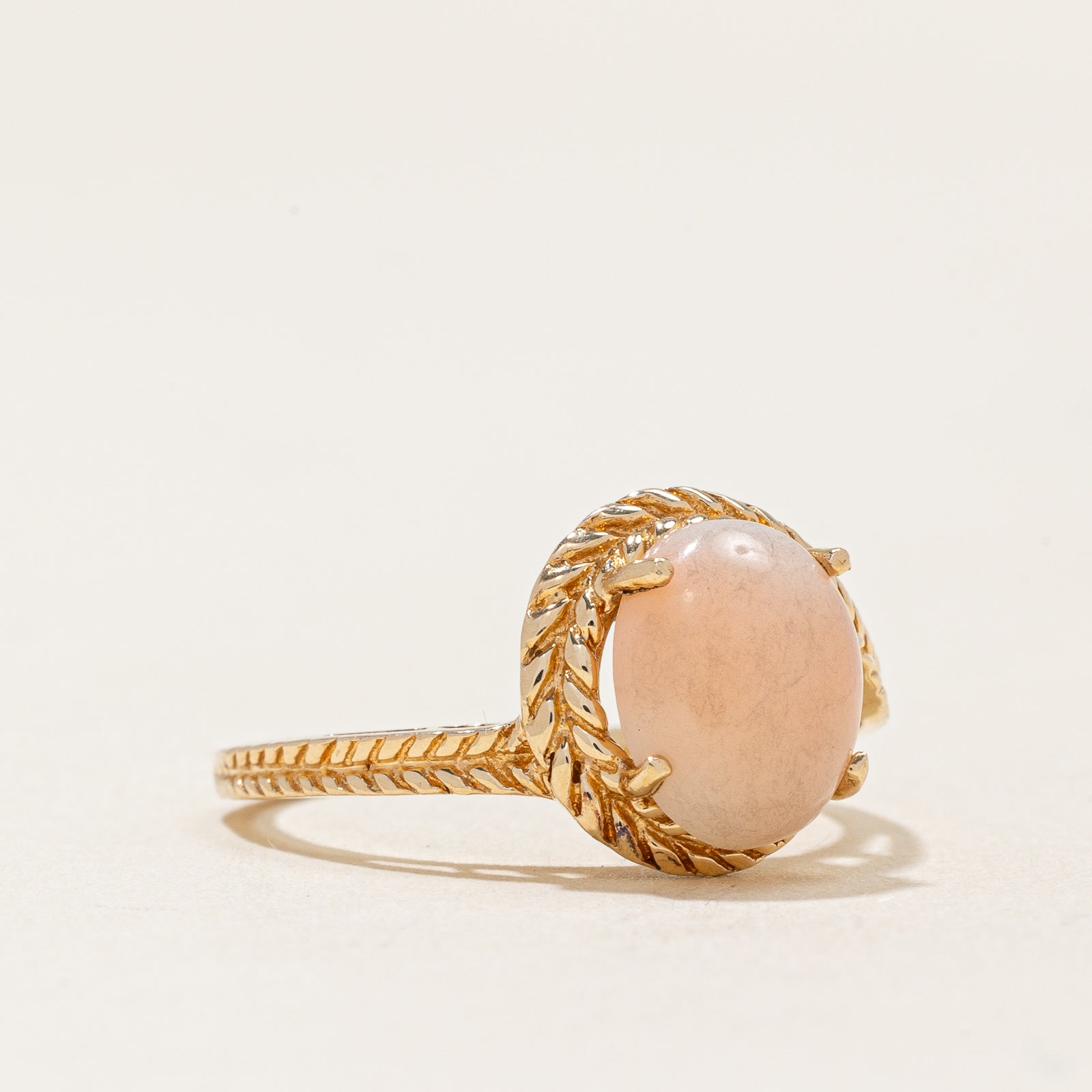Coral Ring | SZ 6.75 |