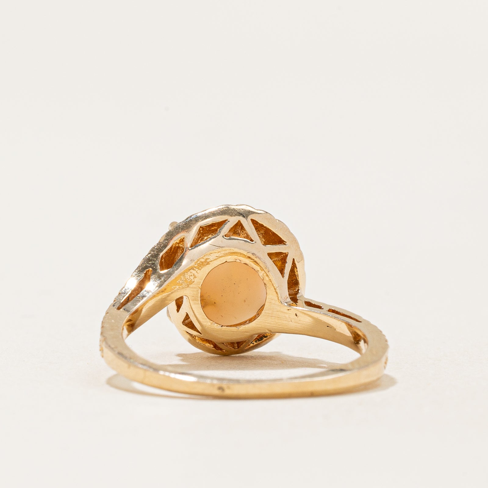 Coral Ring | SZ 6.75 |