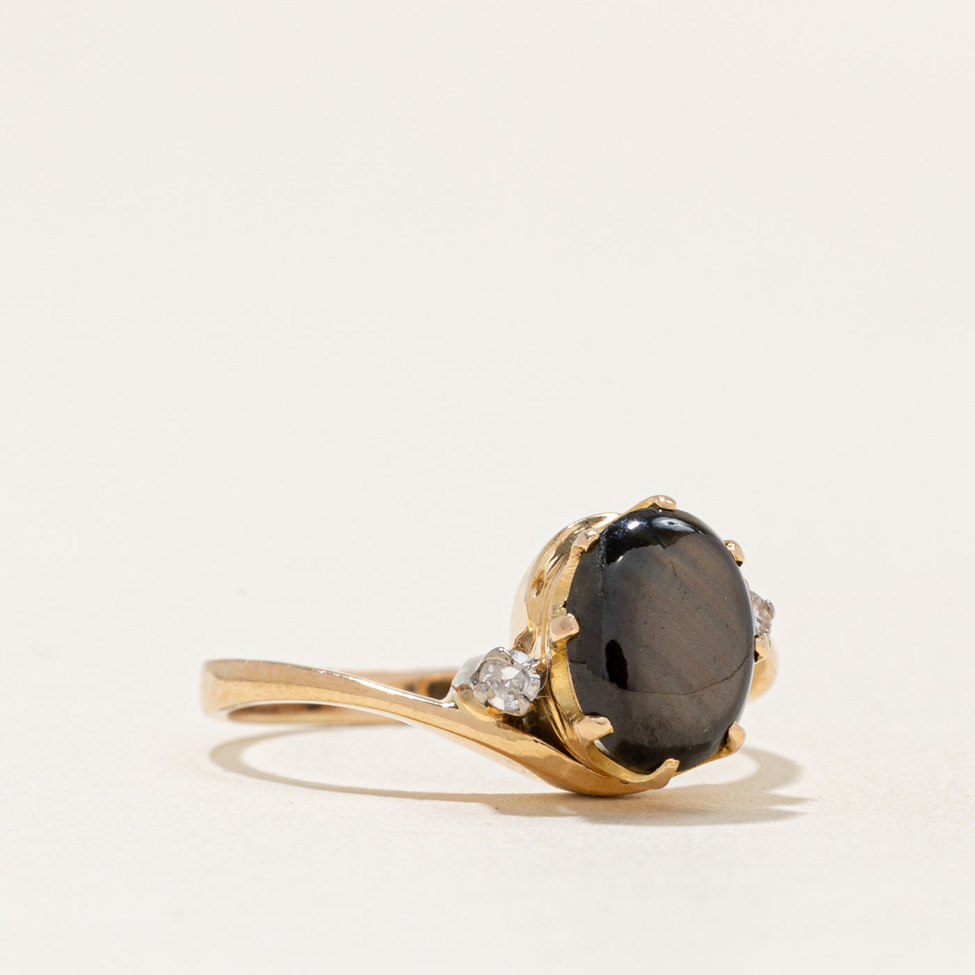 Black Star Sapphire & Diamond Ring | 1.55ct, 0.04ctw | SZ 5.5 |