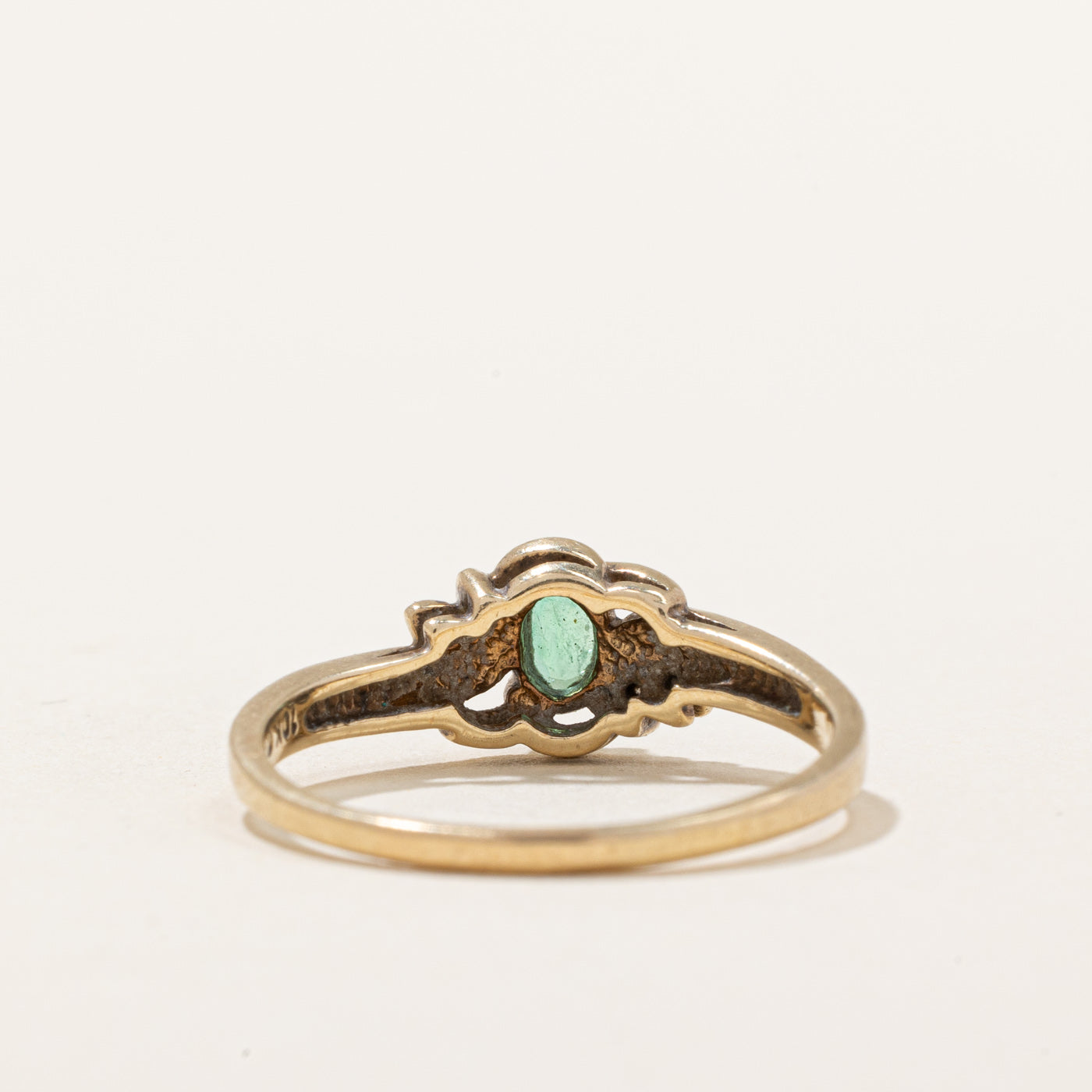 Emerald & Diamond Ring | 0.16ct, 0.01ctw | SZ 7.75 |