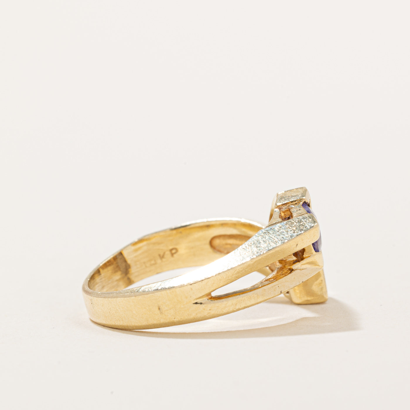 Tanzanite & Diamond Ring | 0.30ct, 0.14ctw | SZ 8.5 |