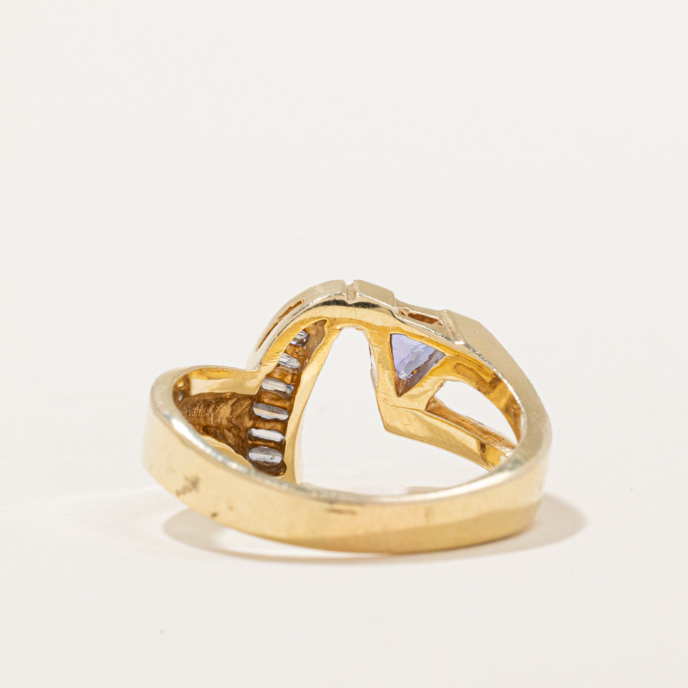Tanzanite & Diamond Ring | 0.30ct, 0.14ctw | SZ 8.5 |