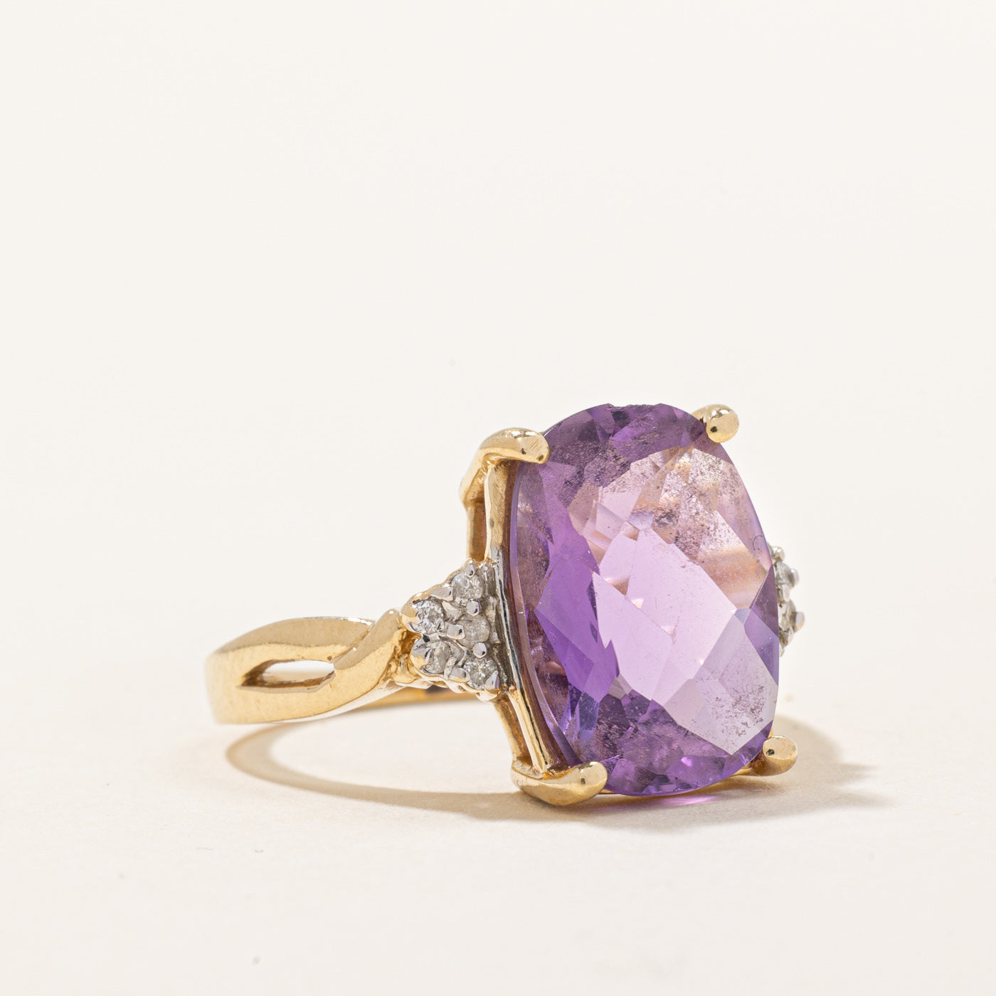 Amethyst & Diamond Cocktail Ring | 5.00ct, 0.05ctw | SZ 7 |