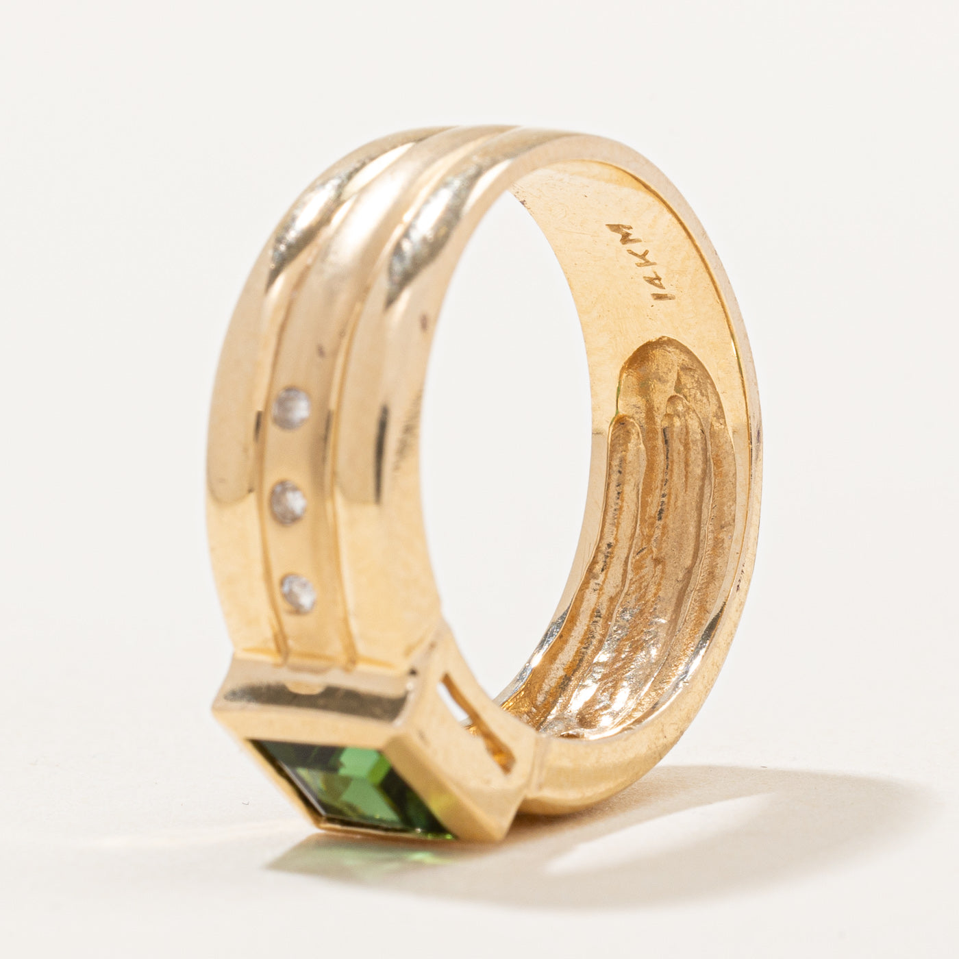 Bague cocktail tourmaline et diamants | 0,55 ct, 0,03 ct au total | Taille 6,5 |