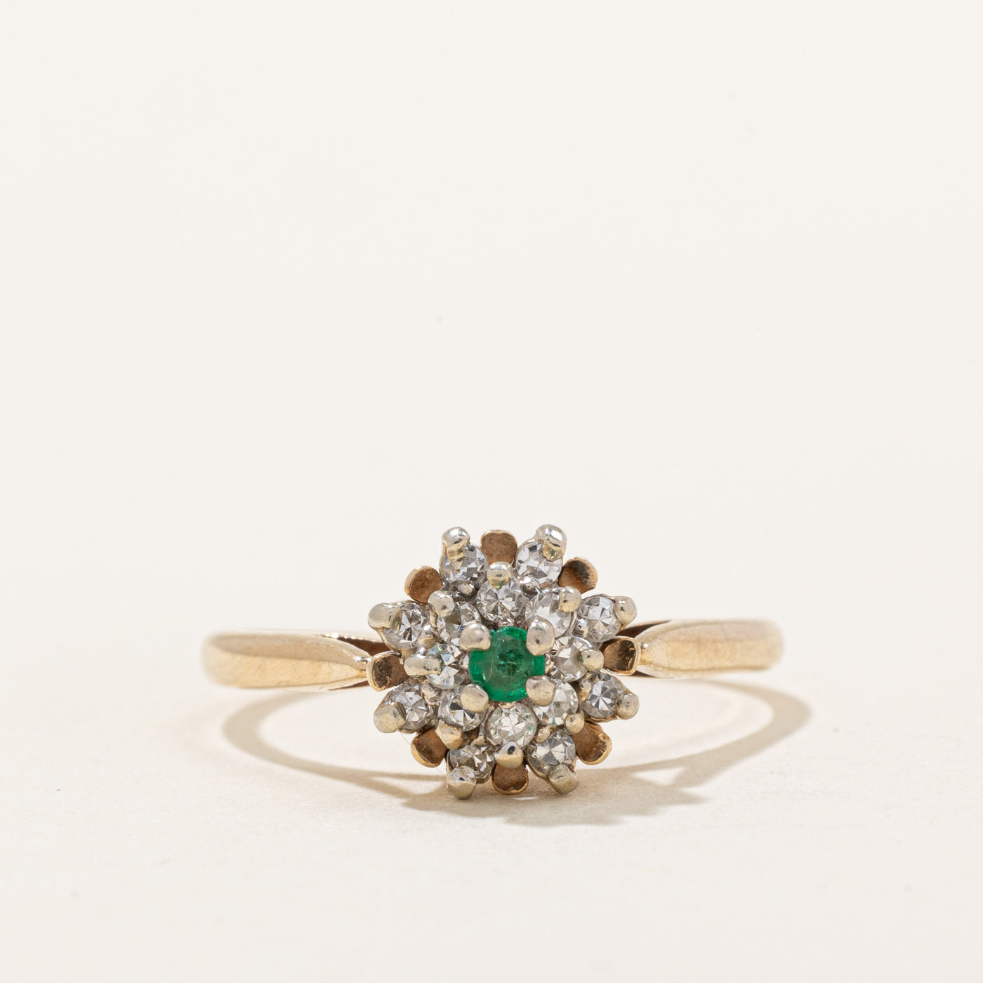 Diamond & Emerald Ring | 0.13ctw, 0.02ct | SZ 6.75 |