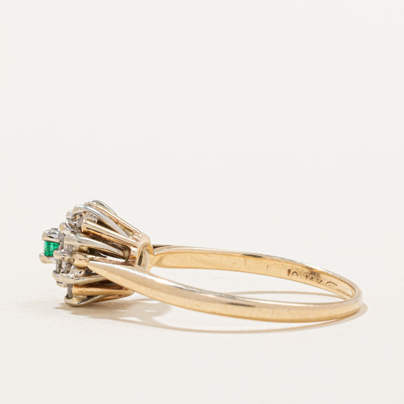 Diamond & Emerald Ring | 0.13ctw, 0.02ct | SZ 6.75 |