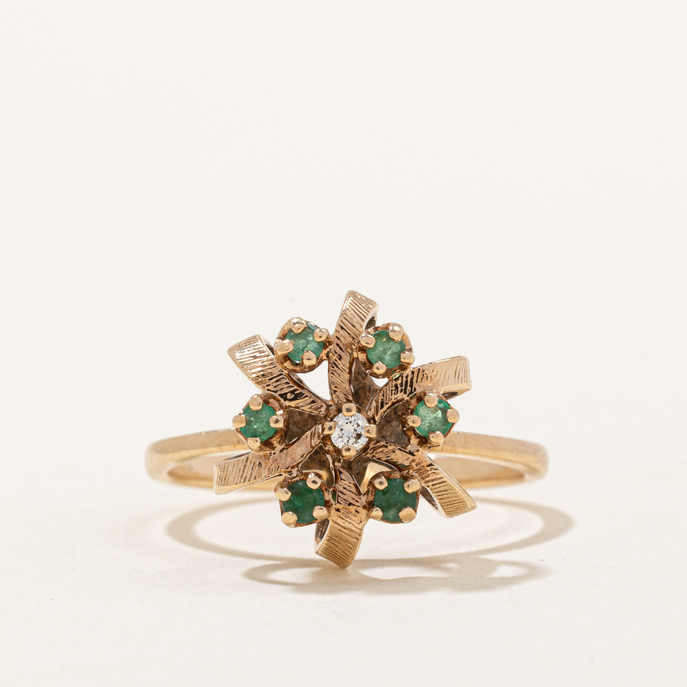 Emerald & Diamond Cocktail Ring | 0.20ctw, 0.03ct | SZ 8.25 |