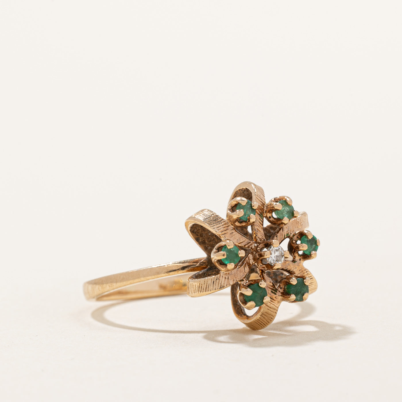 Emerald & Diamond Cocktail Ring | 0.20ctw, 0.03ct | SZ 8.25 |