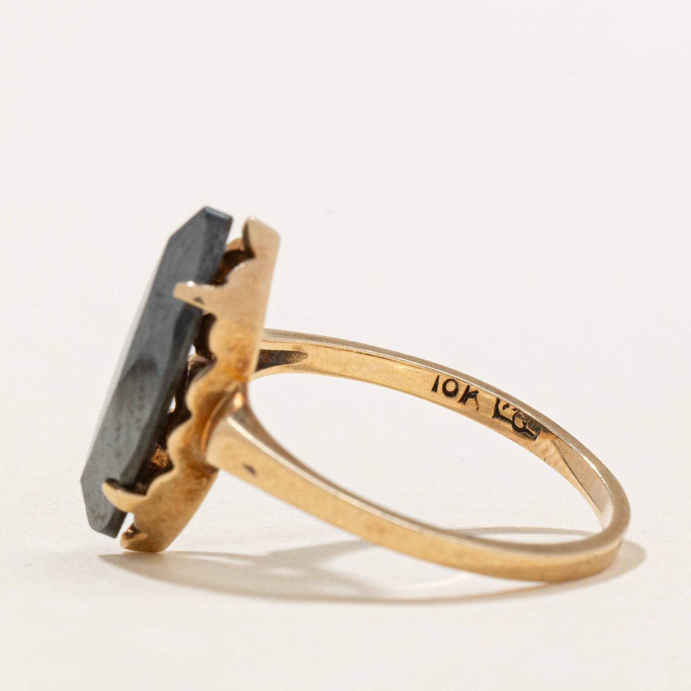 Hematite Cocktail Ring | 3.40ct | SZ 6 |