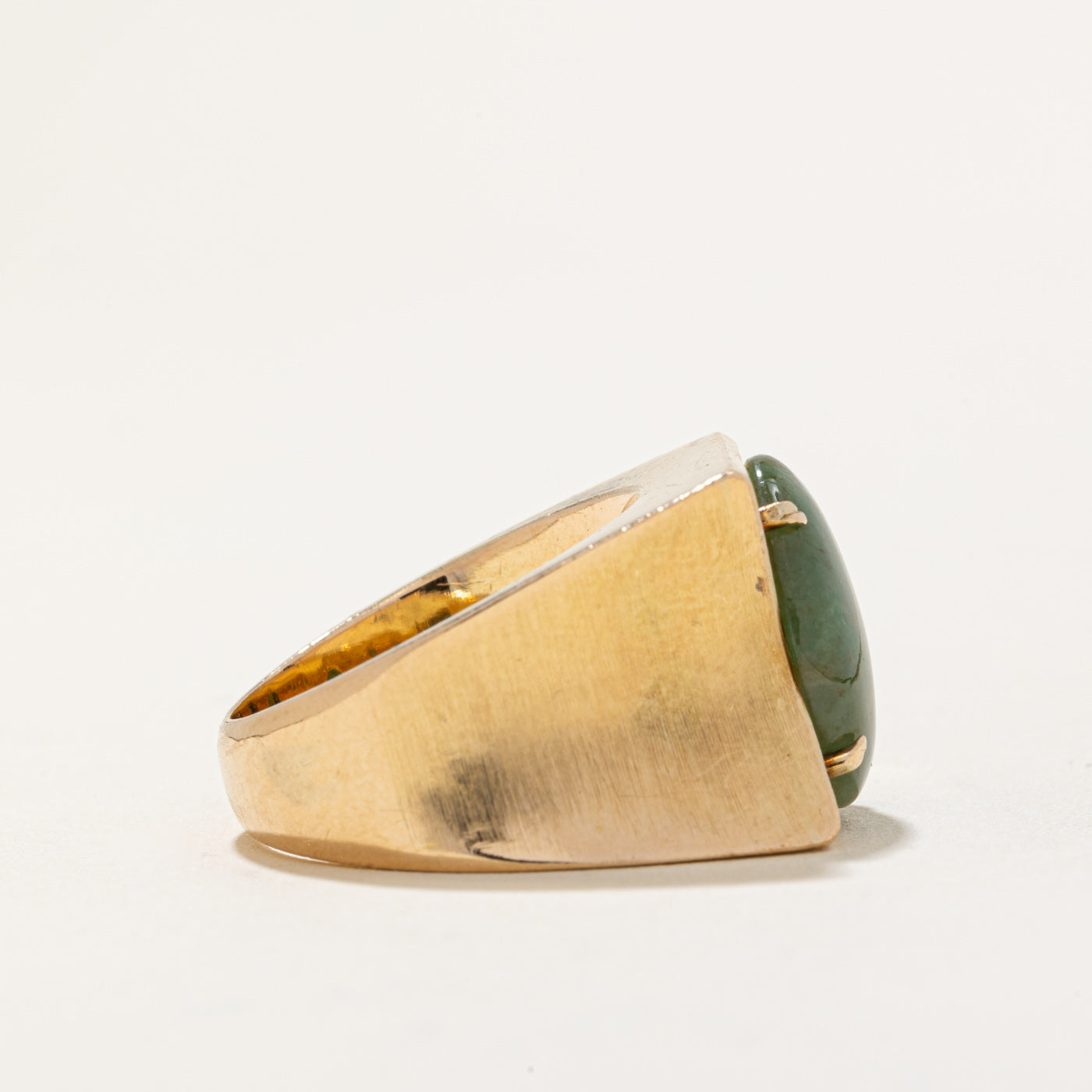 Nephrite Cocktail Ring | 9.00ct | SZ 8.25 |