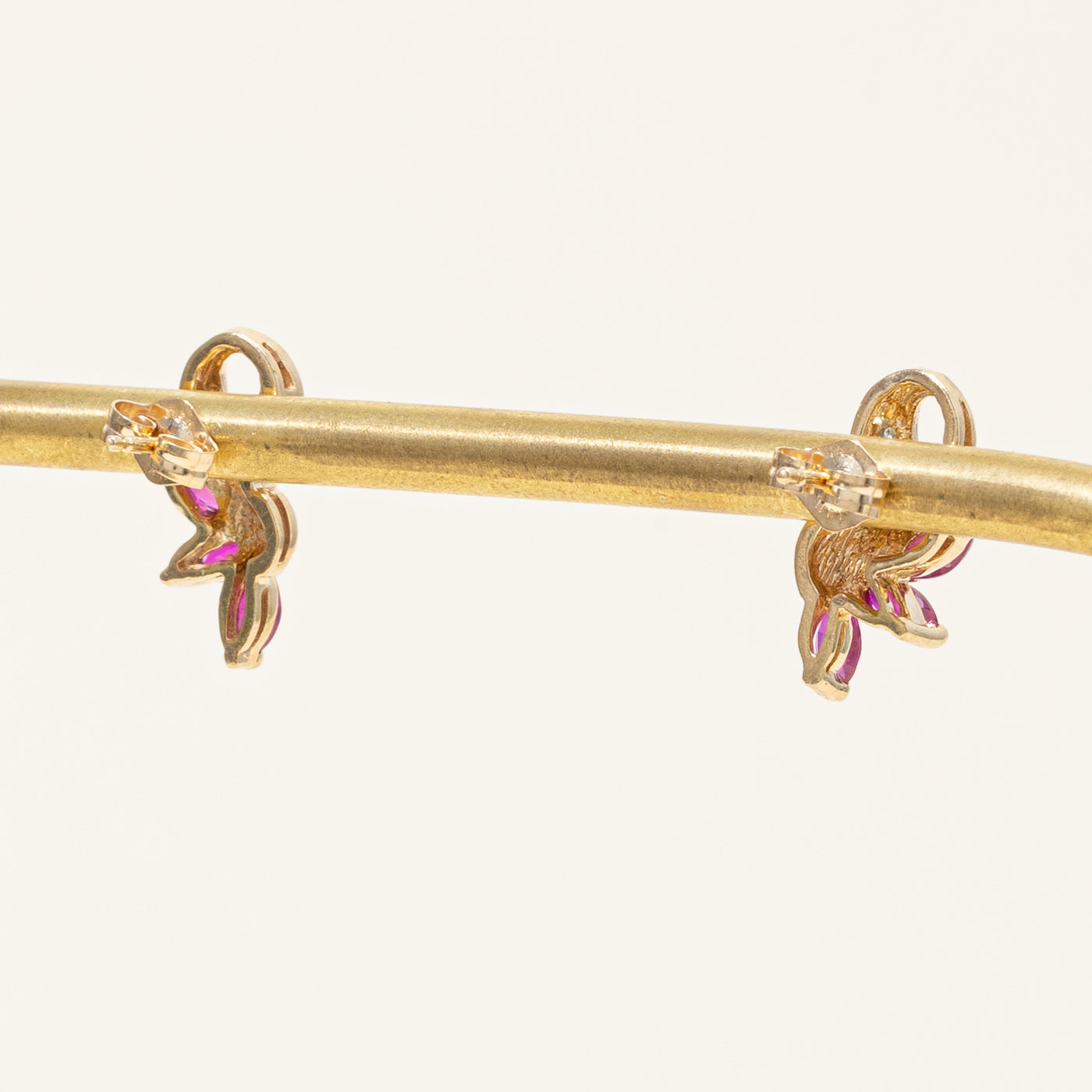 Boucles d'oreilles rubis et diamants | 0,48 ct, 0,02 ct |