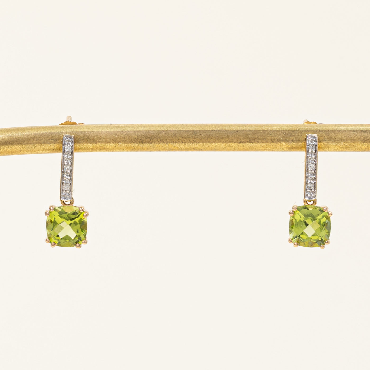 Peridot & Diamond Earrings | 2.00ctw, 0.02ctw |