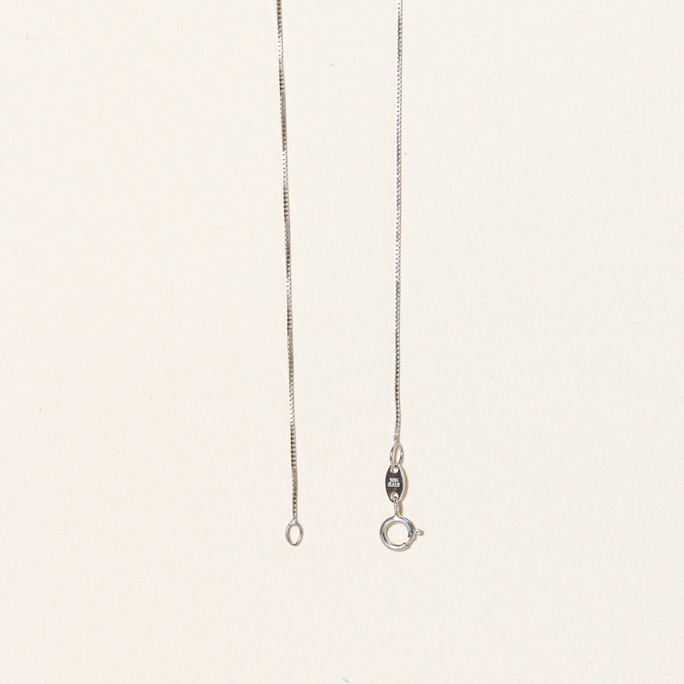 Collier pendentif diamant bleu et blanc | 0,12 ct, 0,12 ct | 45,7 cm |