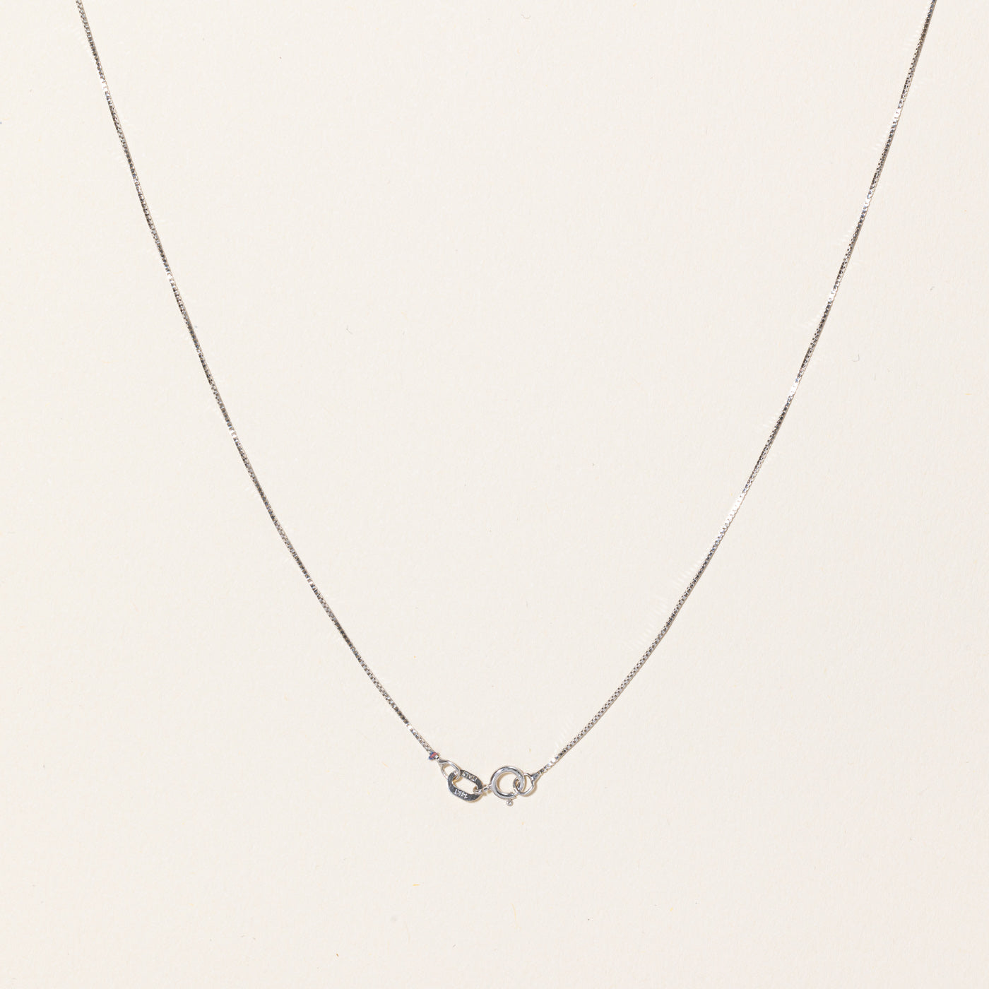 Emerald & Diamond Pendant Necklace | 0.19ct, 0.02ct | 16" |
