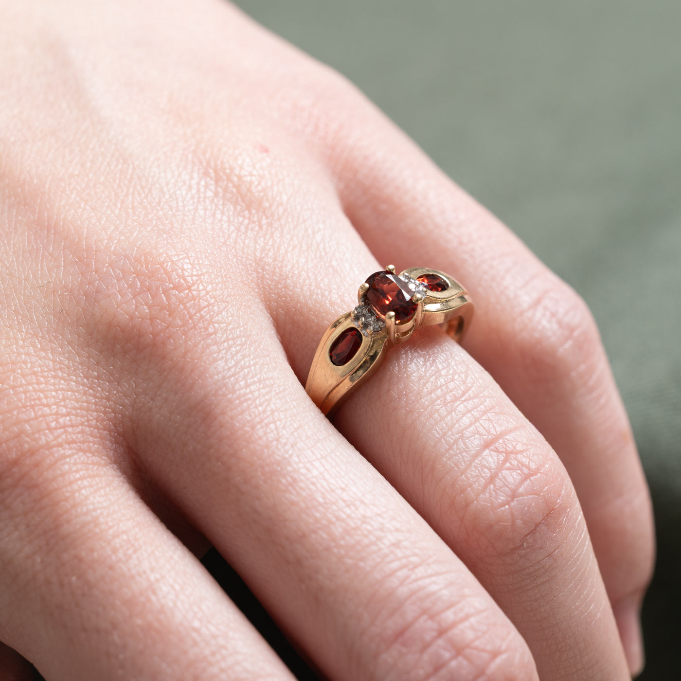 Oval Cut Garnet & Diamond Ring | 1.00ctw, 0.03ctw | SZ 7