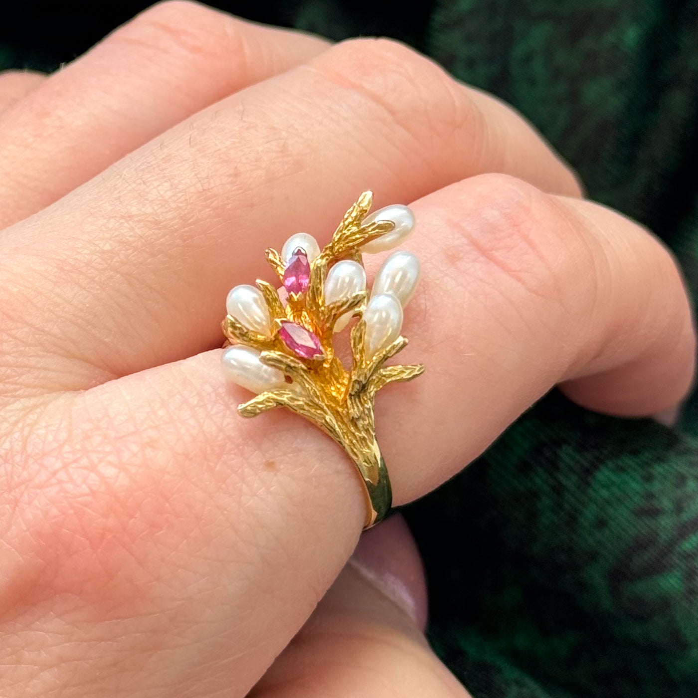 Ruby & Potato Pearl Cocktail Ring | 0.12ctw | SZ 6.5 |