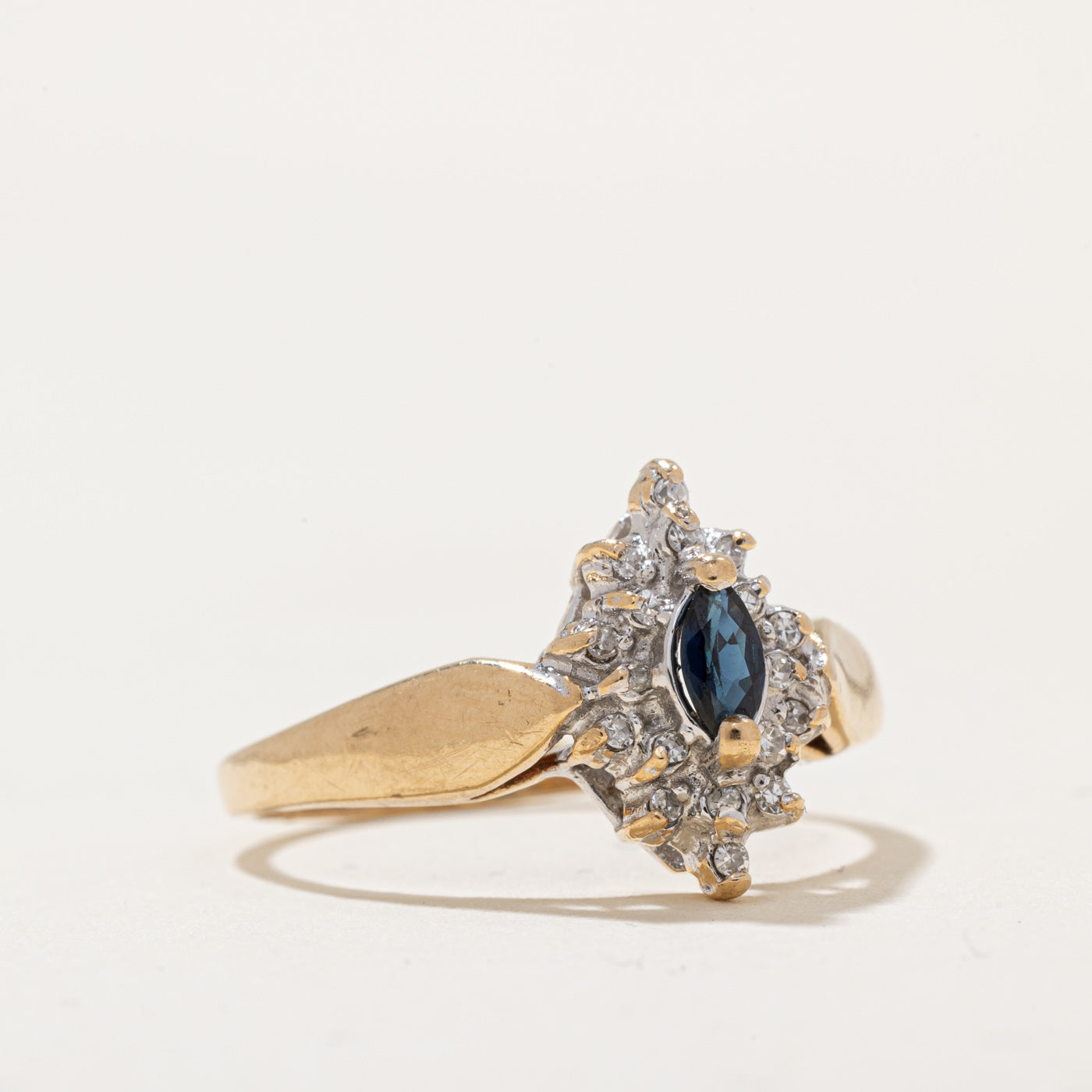 Sapphire & Diamond Cocktail Ring | 0.10ct, 0.03ctw | SZ 6.75 |