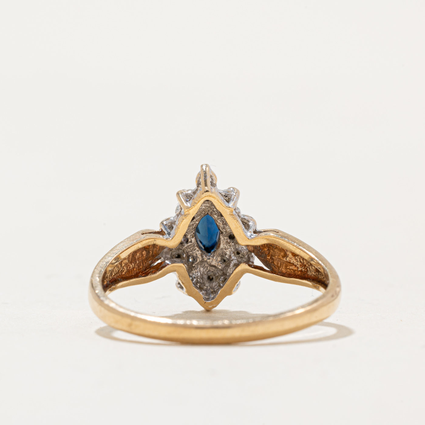 Sapphire & Diamond Cocktail Ring | 0.10ct, 0.03ctw | SZ 6.75 |