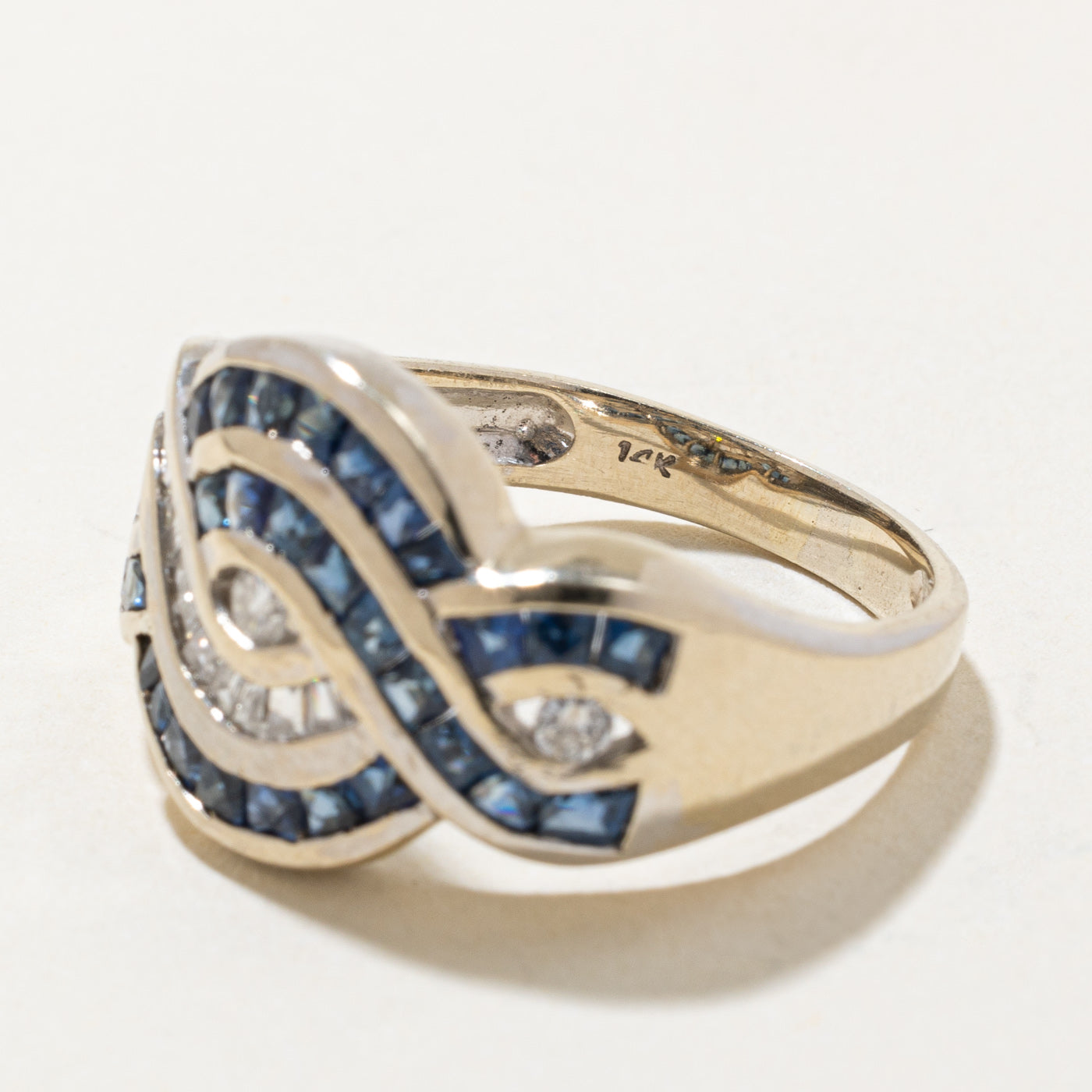 Bague cascade en diamants et saphirs | 1,45 ct, 0,75 ct | Taille 7,25 |