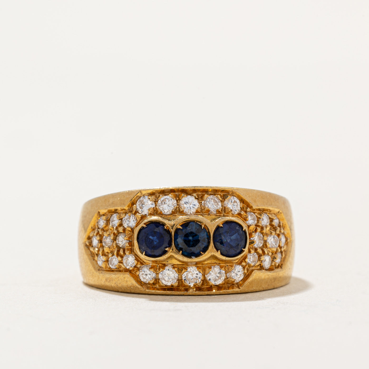 Sapphire & Diamond Cocktail Ring | 0.60ctw, 0.24ctw | SZ 6.5 |