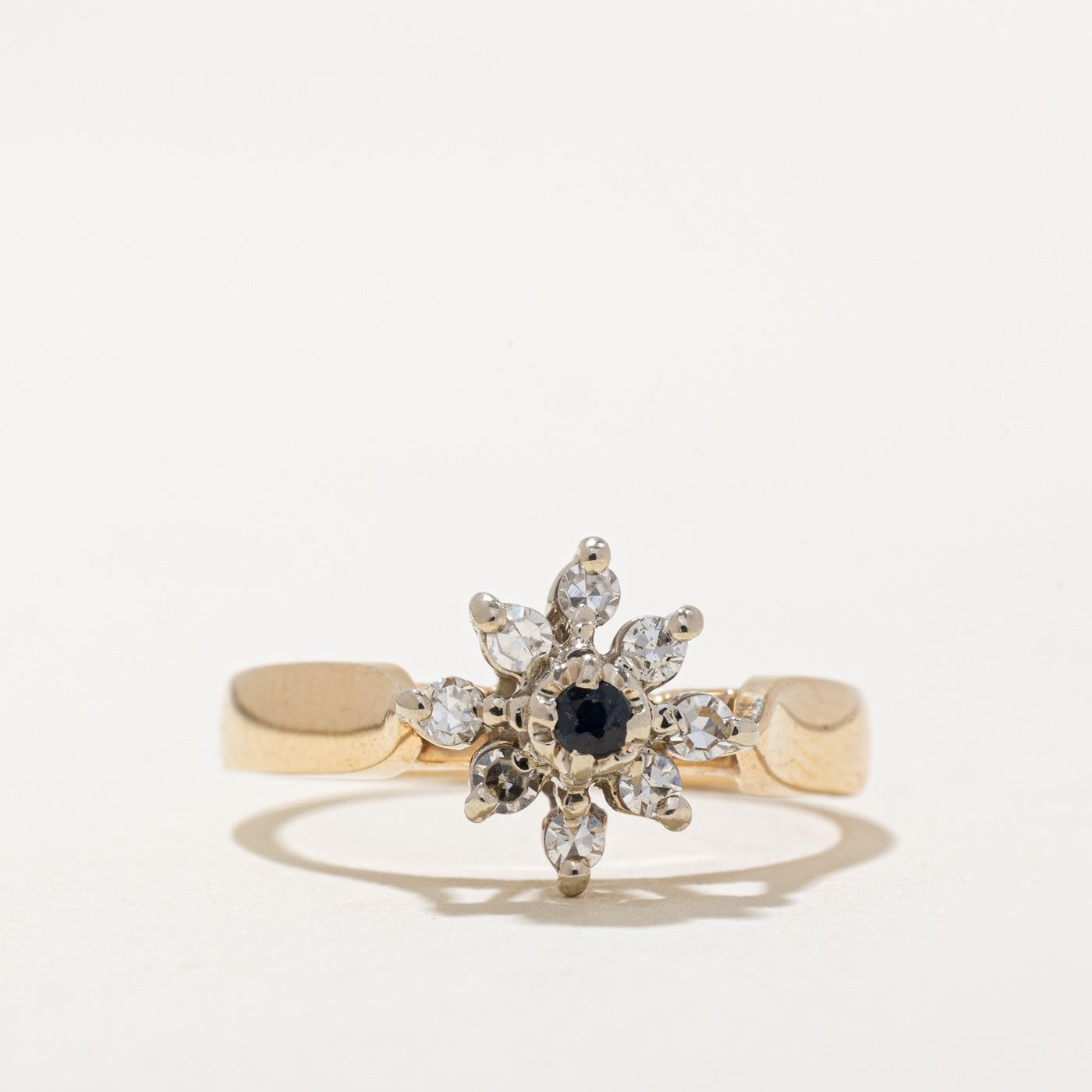 Diamond & Sapphire Cocktail Ring | 0.14ctw, 0.02ct | SZ 5.25 |