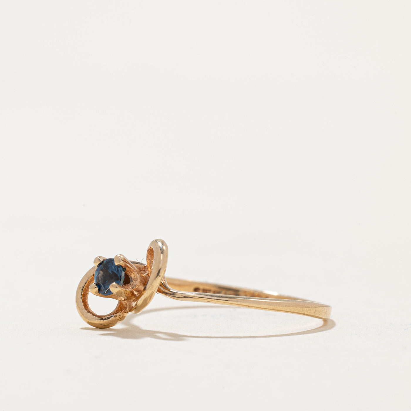 Sapphire Ring | 0.12ct | SZ 6.25 |