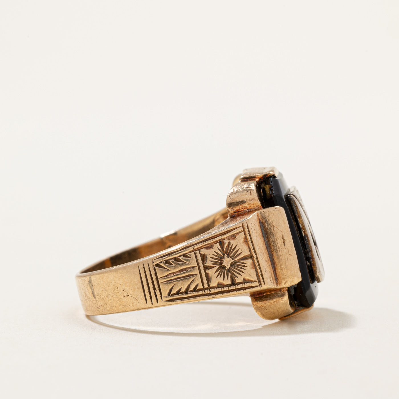 Onyx Signet Ring | 2.90ct | SZ 9.75 |