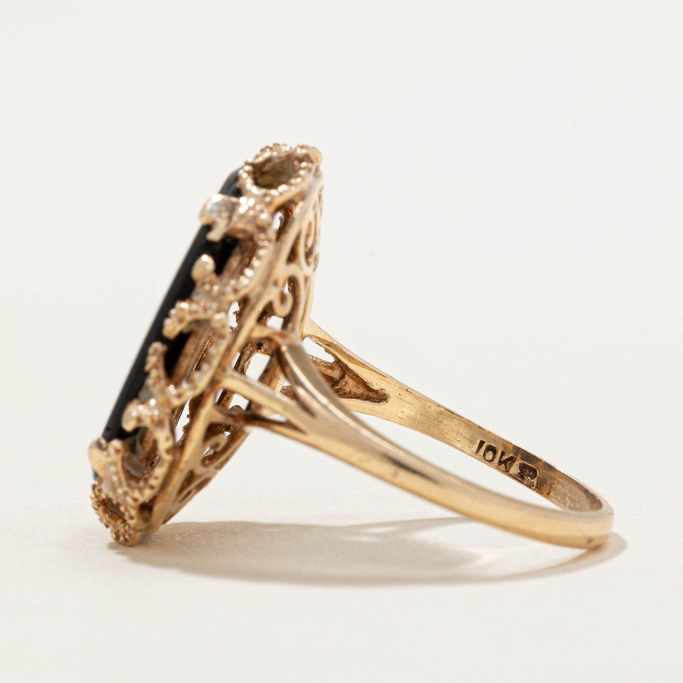 Onyx Cocktail Ring | 2.79ct | SZ 5.75 |