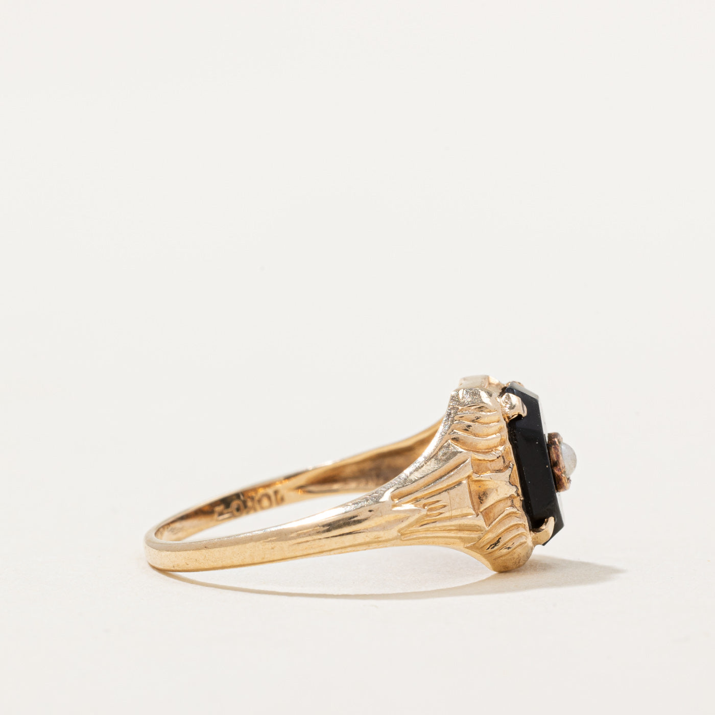 Onyx & Seed Pearl Ring | 0.55ct | SZ 5 |