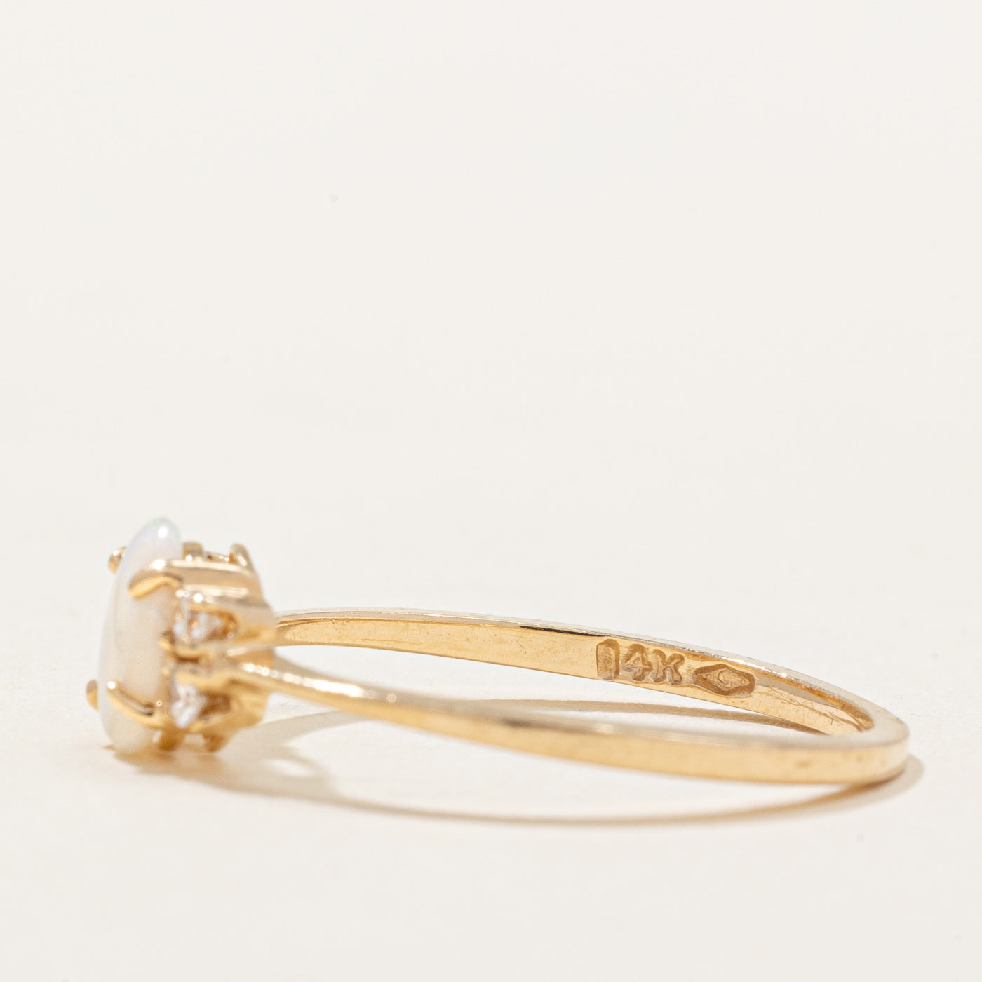 Opal & Diamond Ring | 0.20ct, 0.04ctw | SZ 5.5 |
