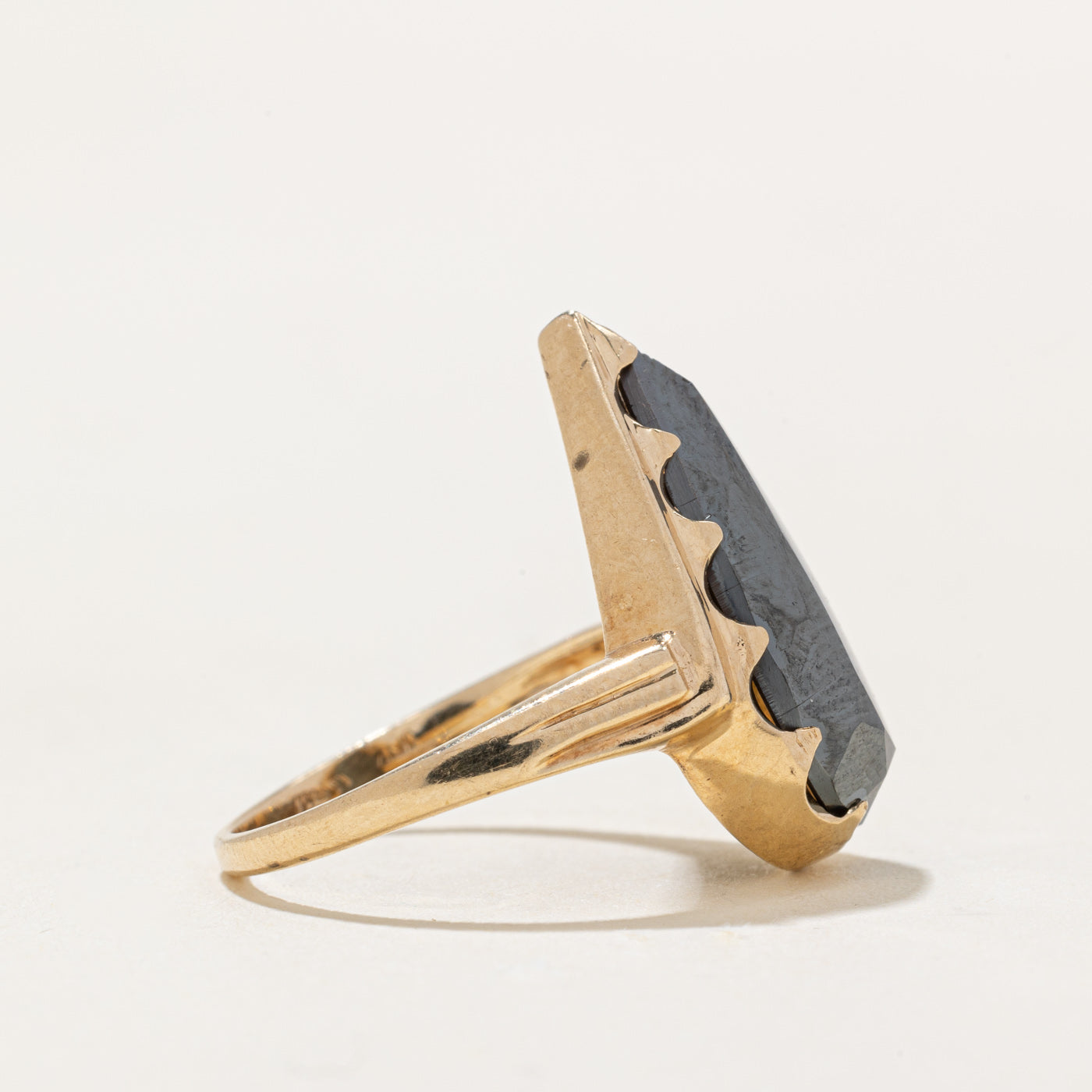 Hematite Pear Ring | 4.00ct | SZ 5 |