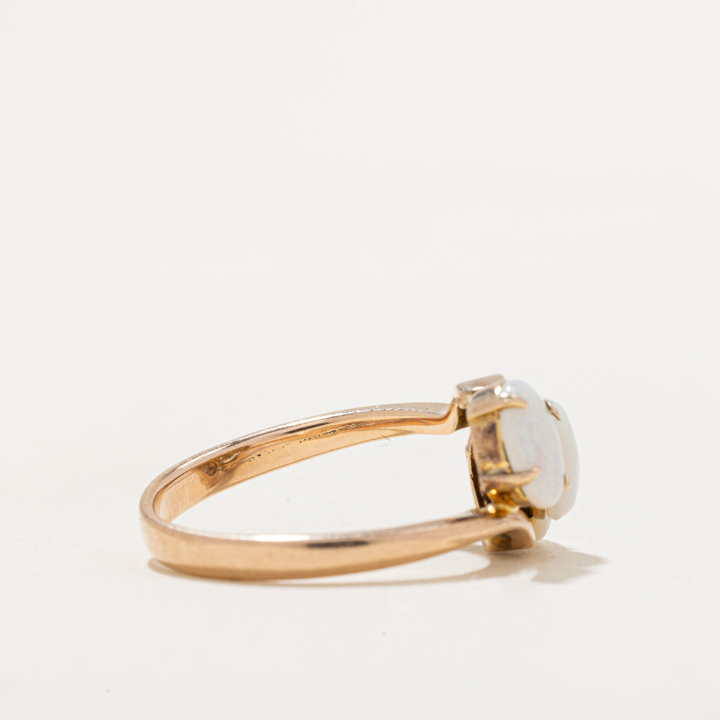 Diagonal Three Stone Opal Ring | 1.00ctw | SZ 6.75 |
