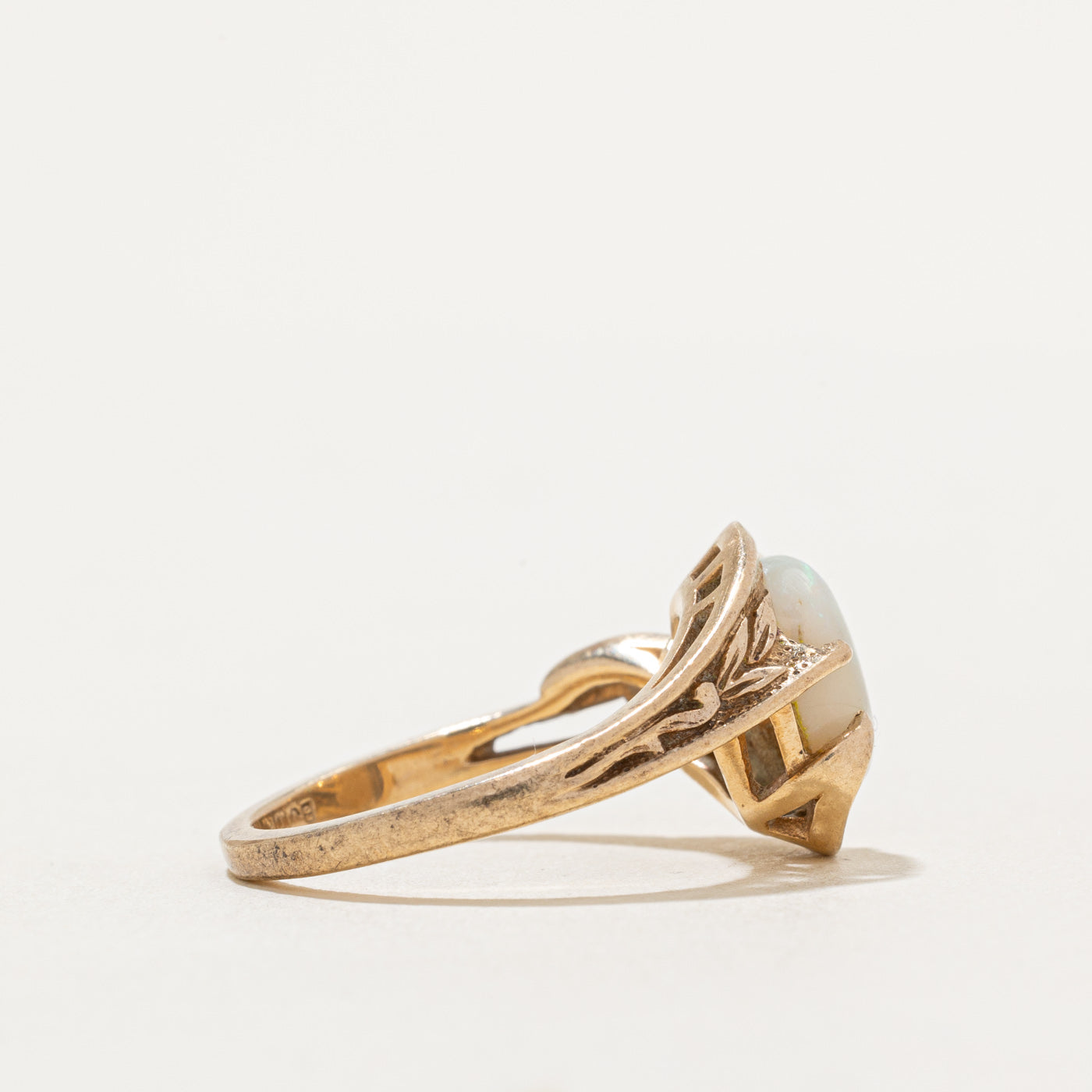 Opal & Diamond Ring | 1.30ct, 0.01ct | SZ 6.25 |