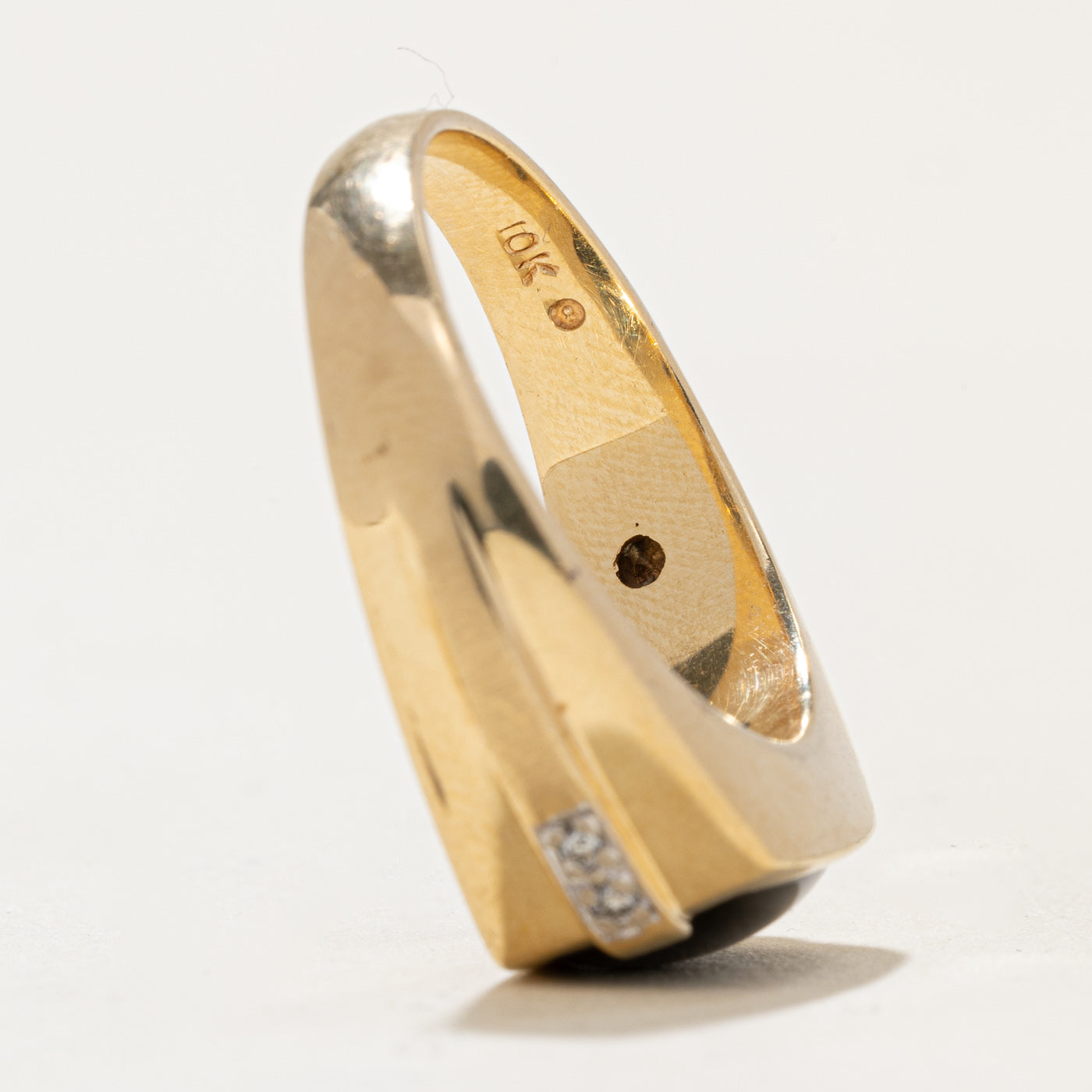 Onyx & Diamond Ring | 1.60ct, 0.02ctw | SZ 10.5 |