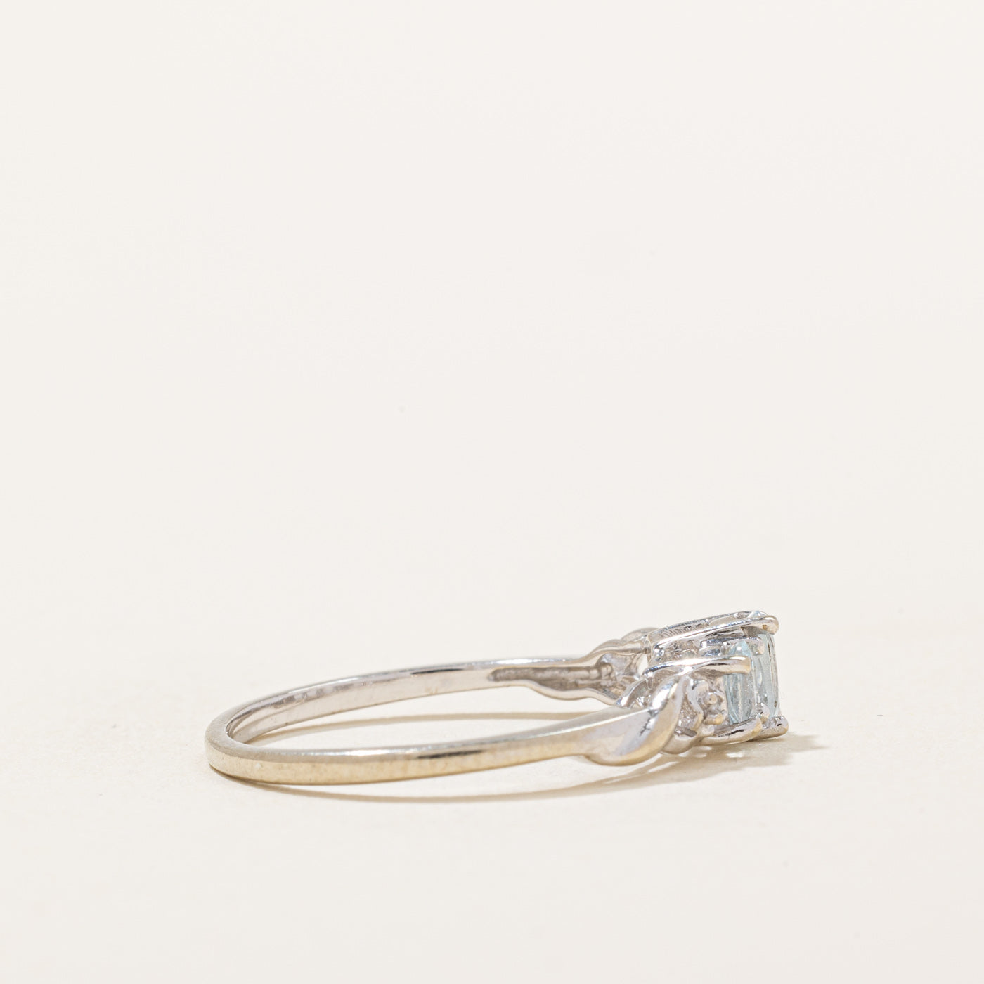 Aquamarine & Diamond Ring | 0.35ctw, 0.01ctw | SZ 6.75 |