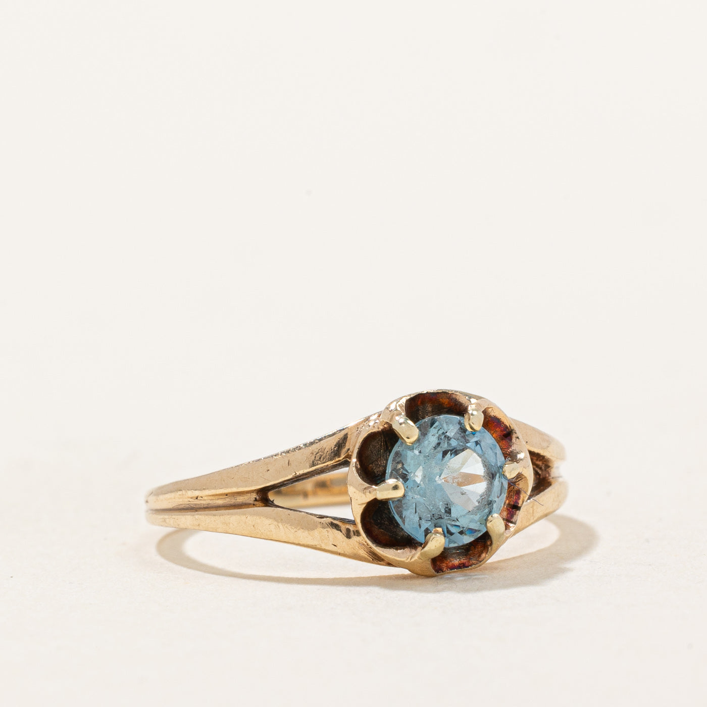 Claw Set Synthetic Spinel Ring | 0.50ct | SZ 4.25 |