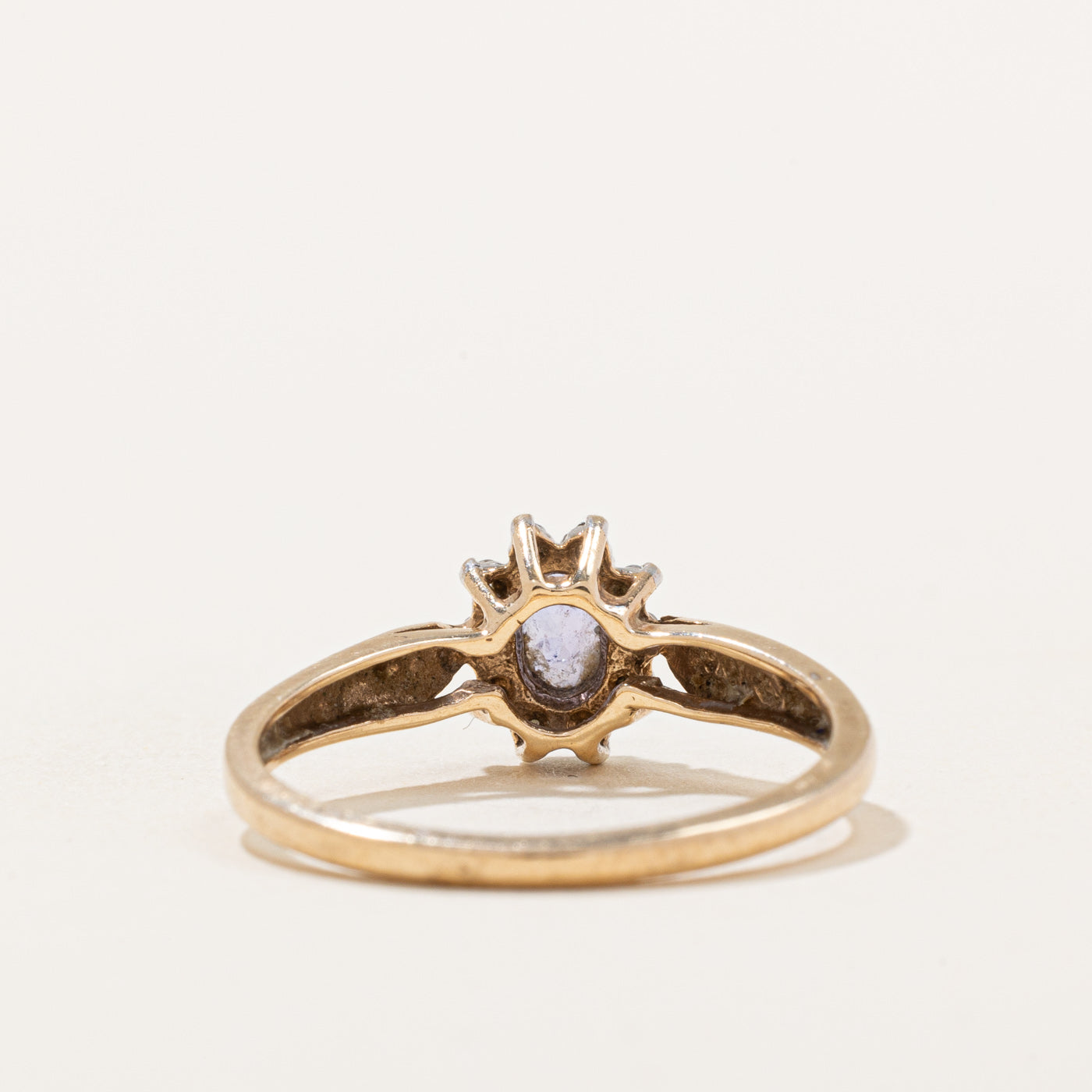 Tanzanite & Diamond Halo Ring | 0.20ct, 0.03ctw | SZ 6.75 |
