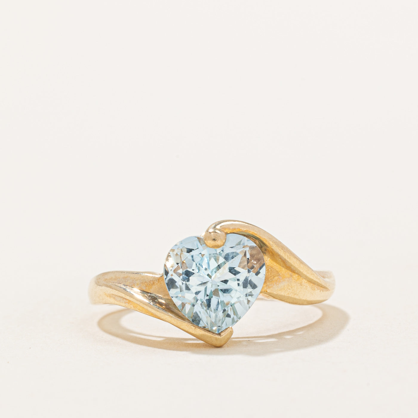 Topaz Heart Ring | 2.00ct | SZ 6.25 |