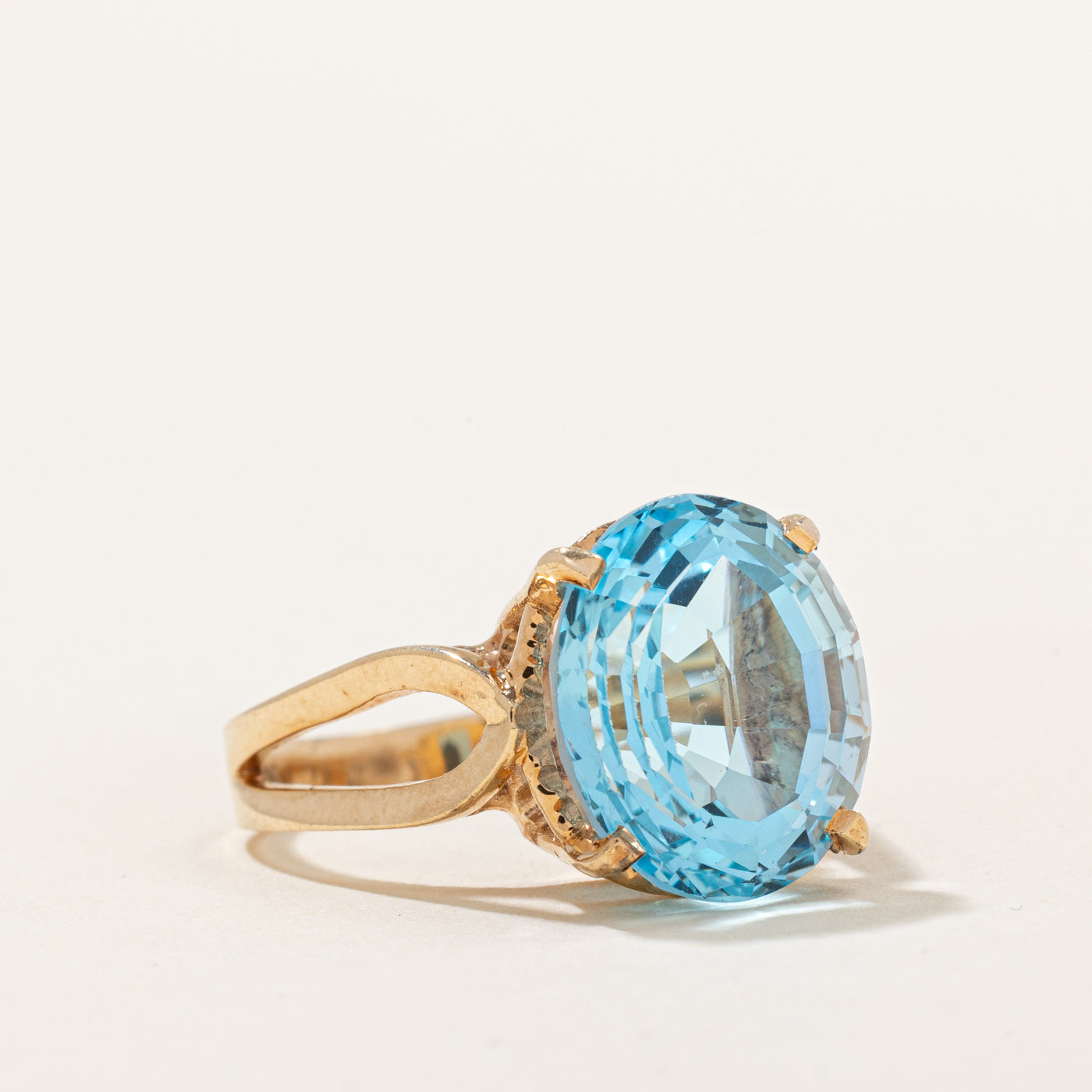 Topaz Cocktail Ring | 7.50ct | SZ 5.75 |