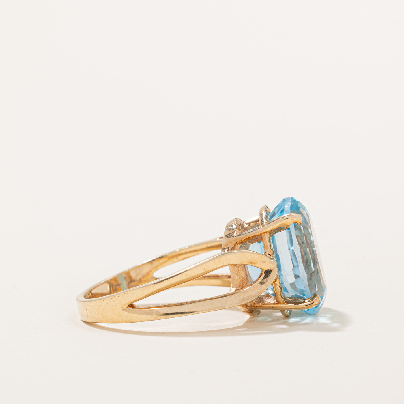 Topaz Cocktail Ring | 7.50ct | SZ 5.75 |