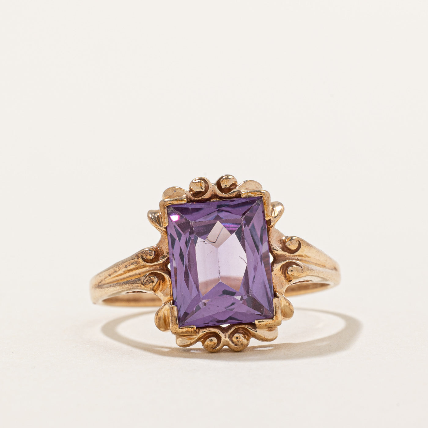 Synthetic Purple Sapphire Ring | 4.00ct | SZ 8.5 |
