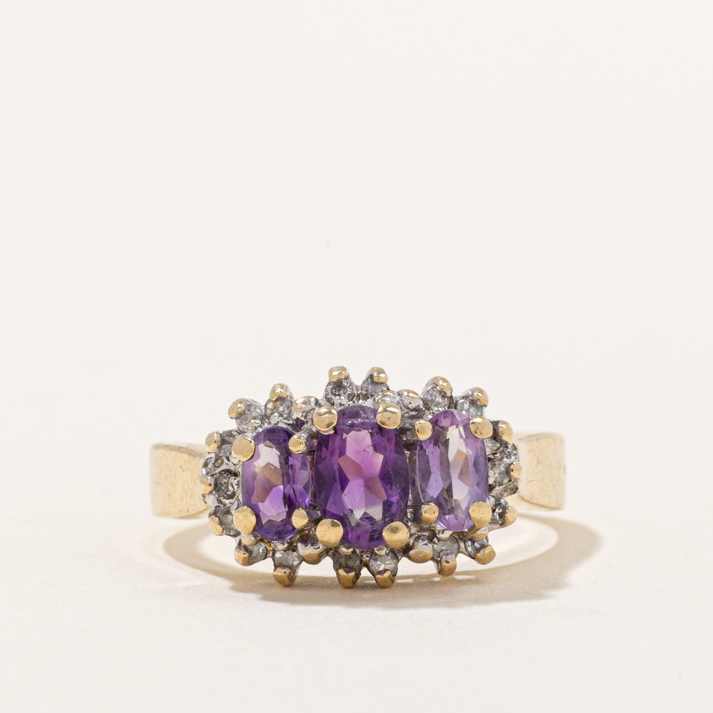 Amethyst & Diamond Ring | 0.54ctw, 0.10ctw | SZ 5.75 |